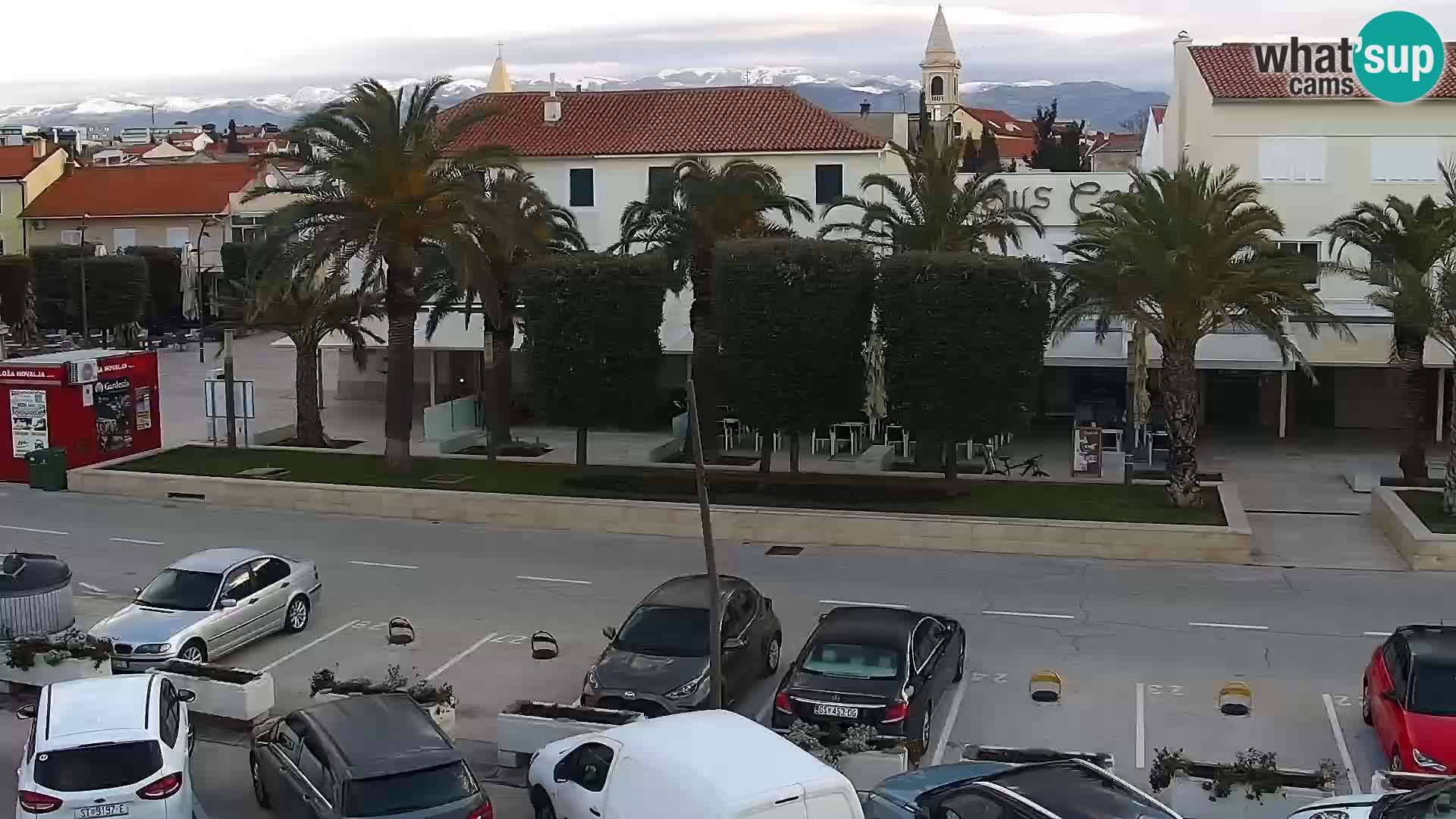 Webcam Novalja seaside promenade