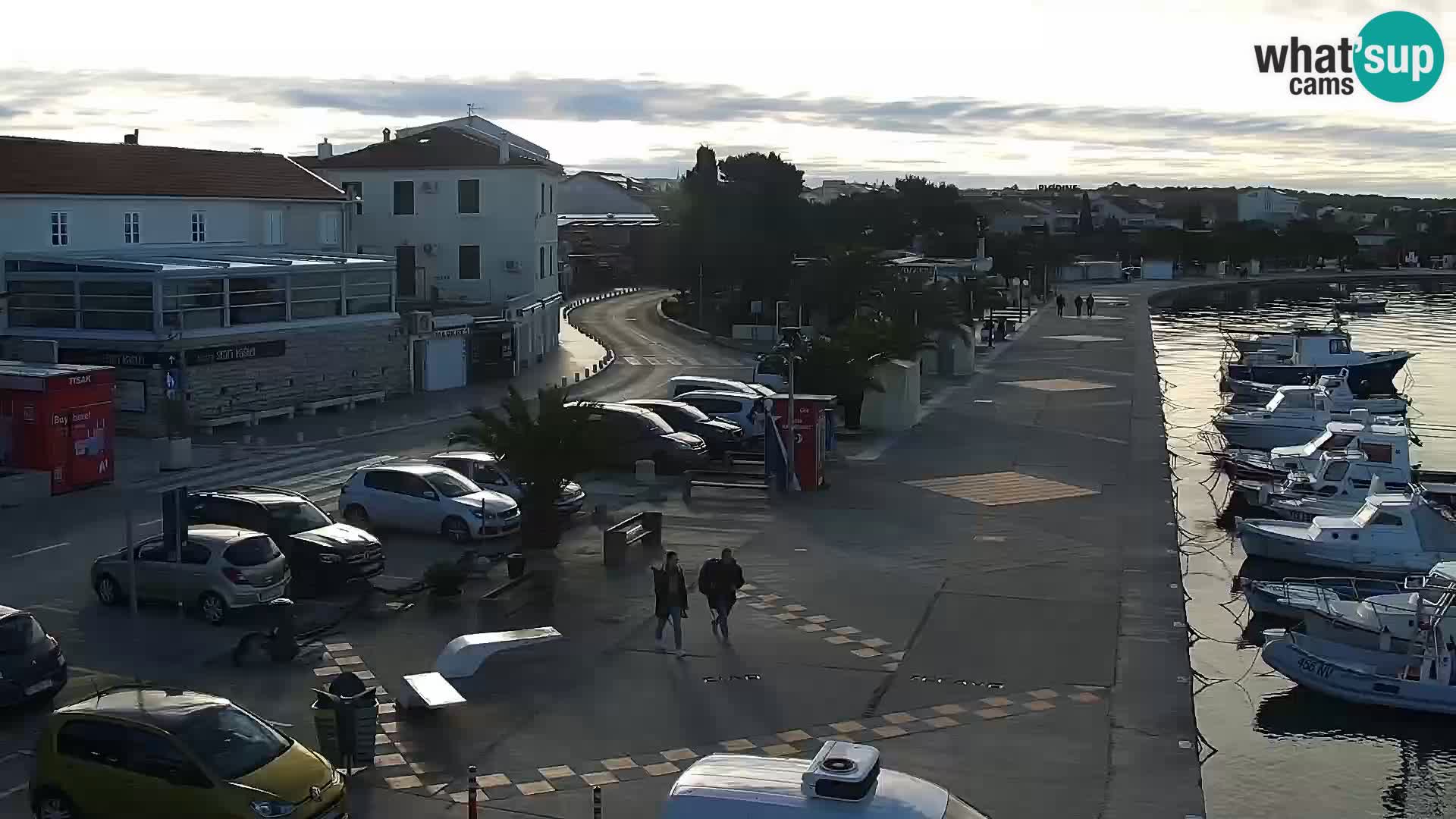 Web kamera Novalja promenada