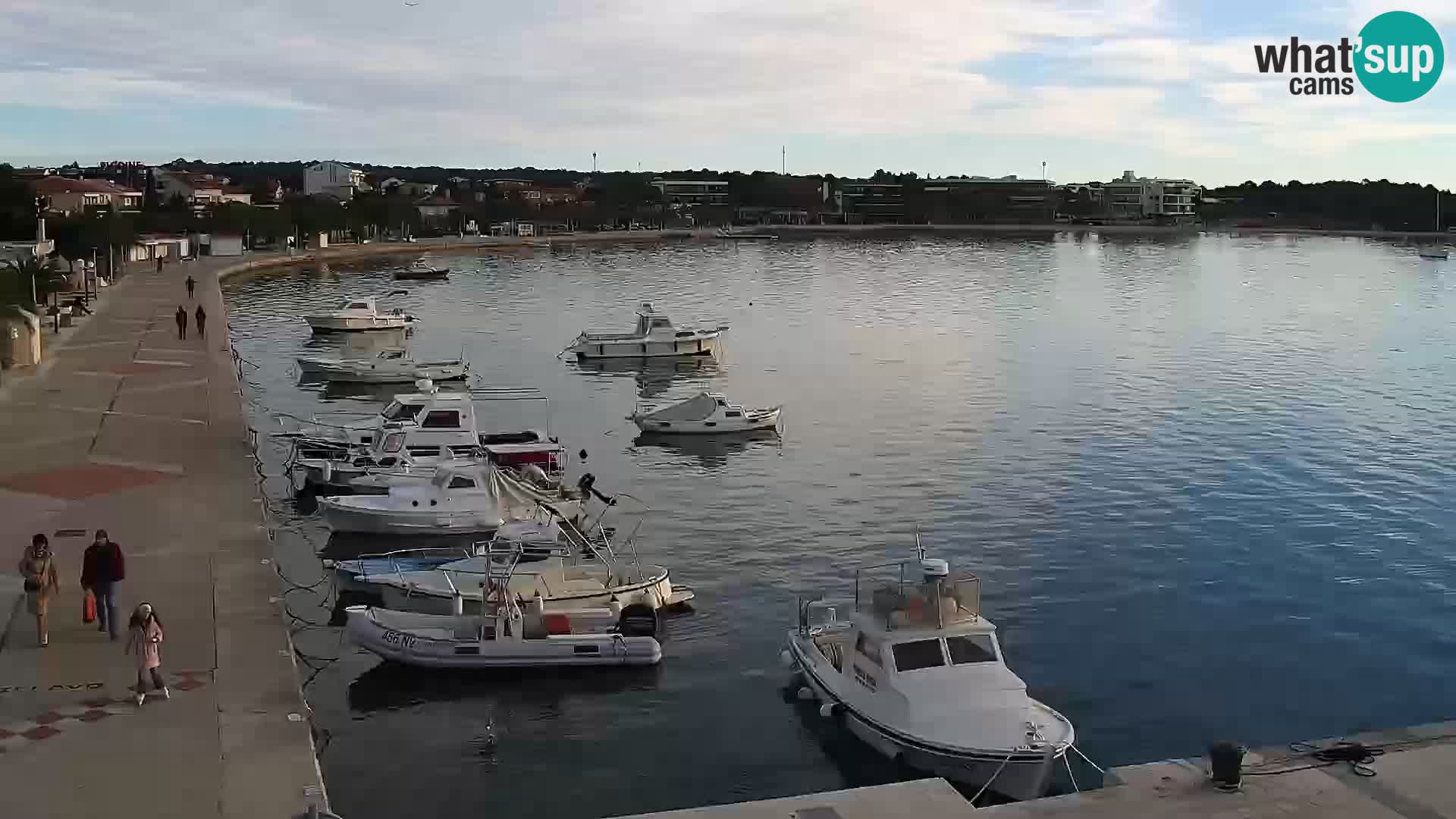 Novalja spletna kamera promenada