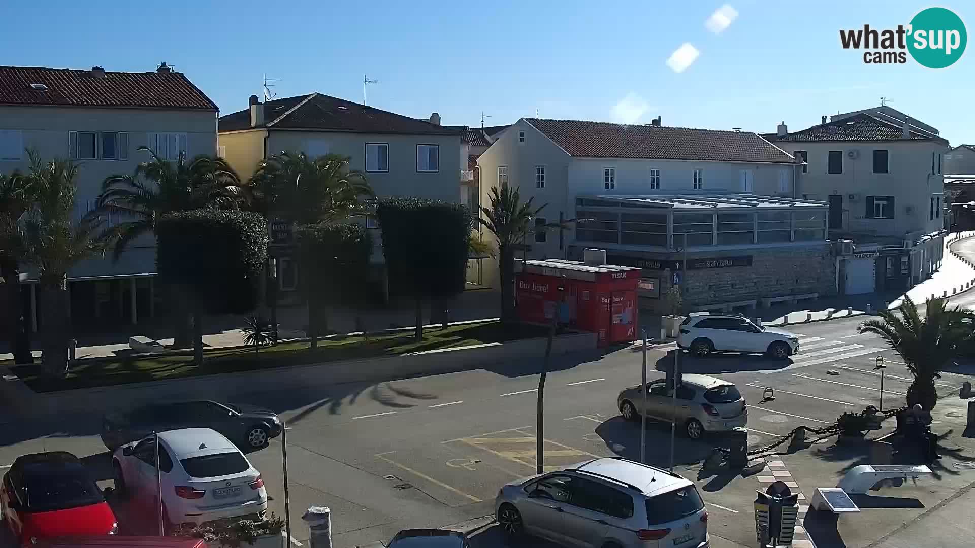 Web kamera Novalja promenada