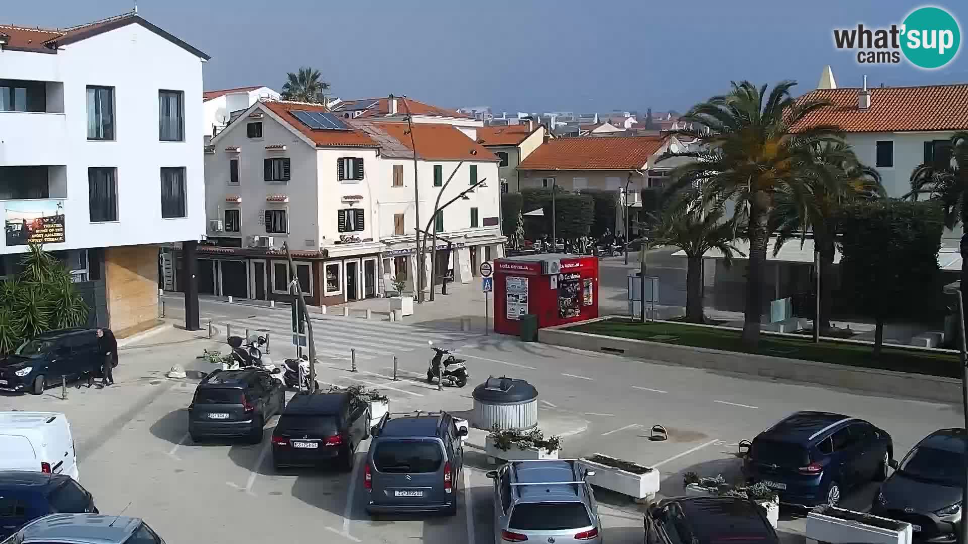 Novalja spletna kamera promenada