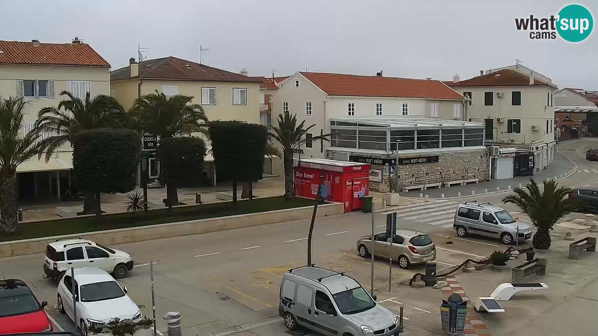 Novalja spletna kamera promenada