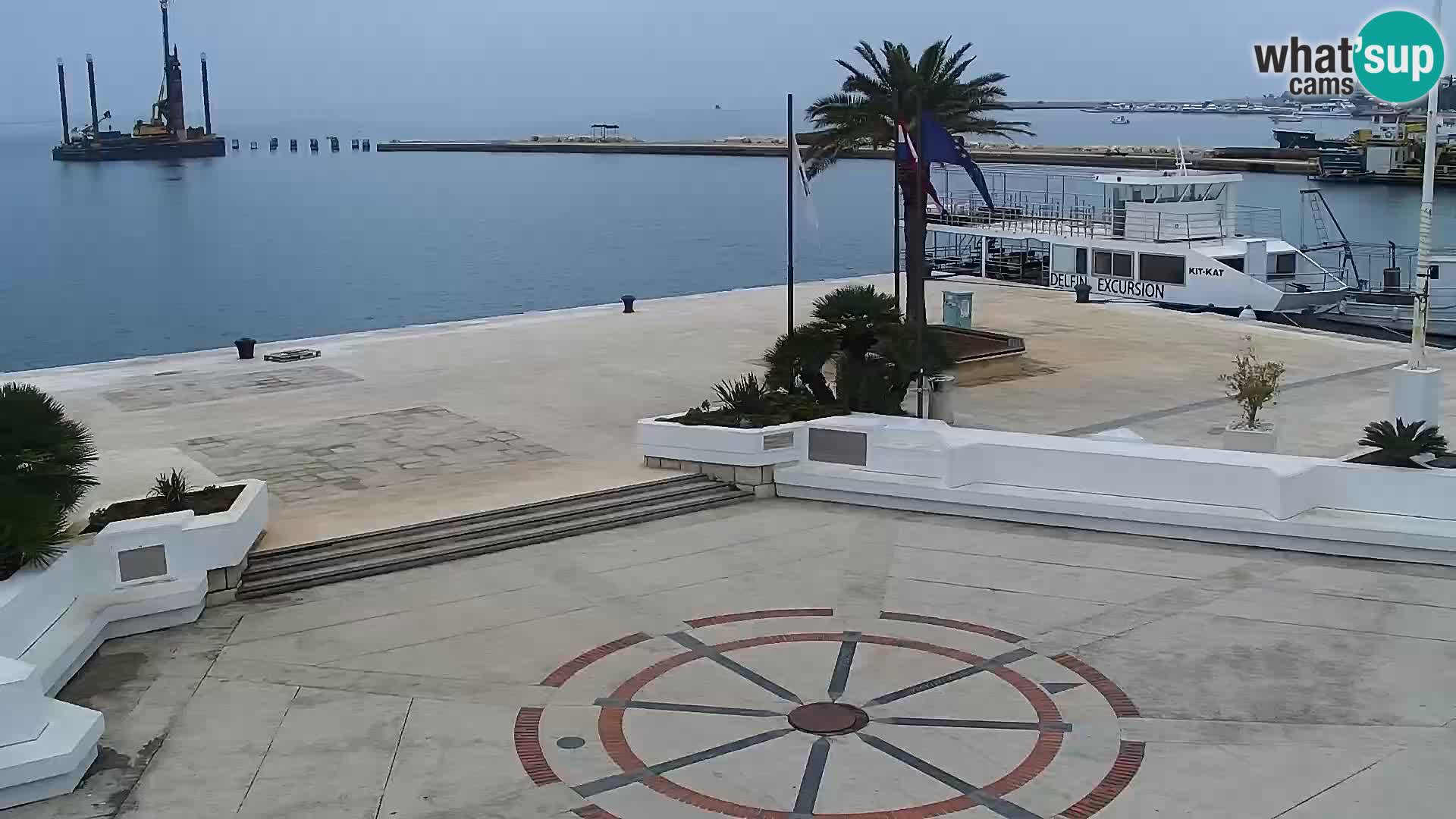 Webcam Novalja seaside promenade