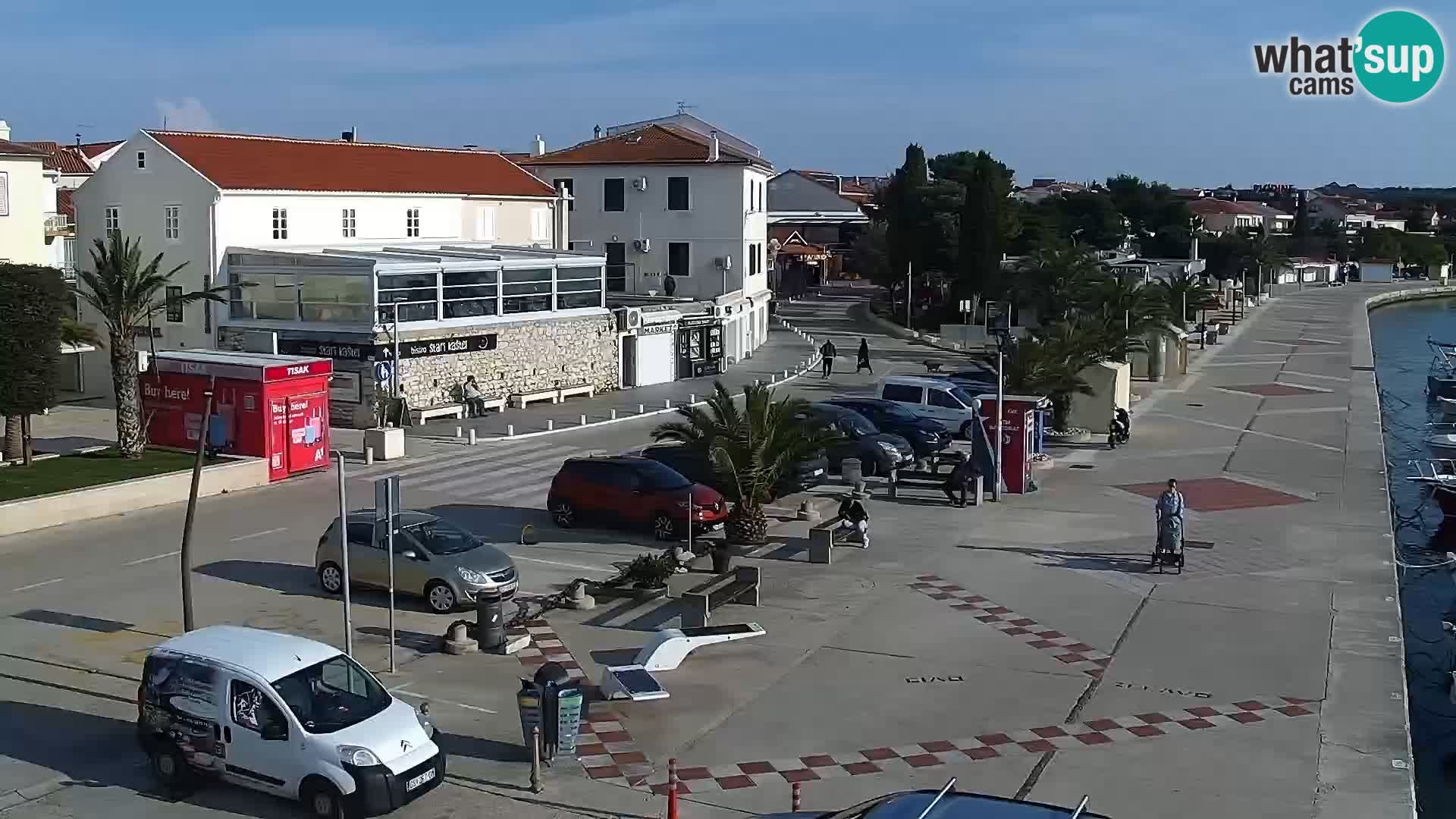 Web kamera Novalja promenada