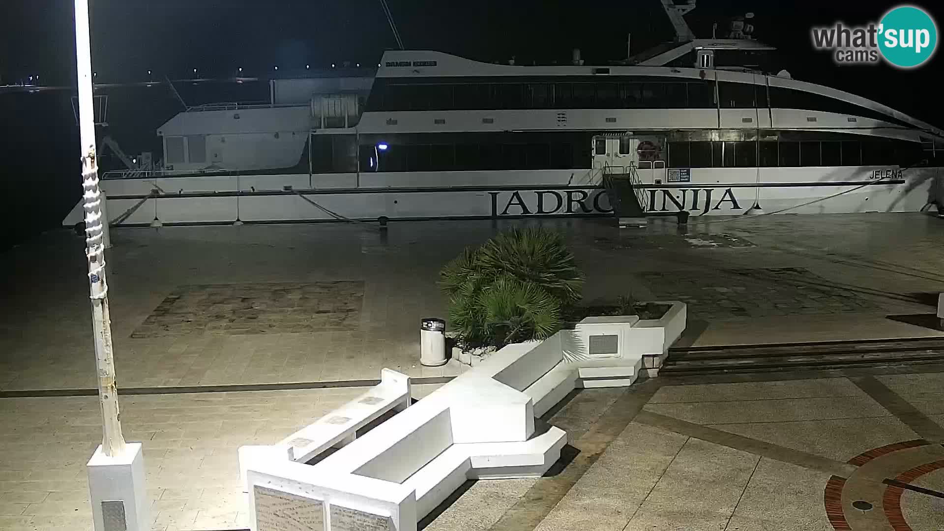 Novalja Livecam promenade