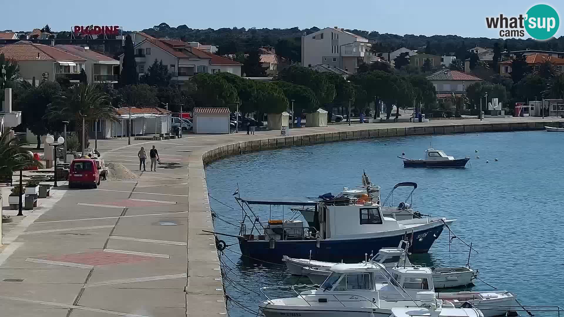 Web kamera Novalja promenada