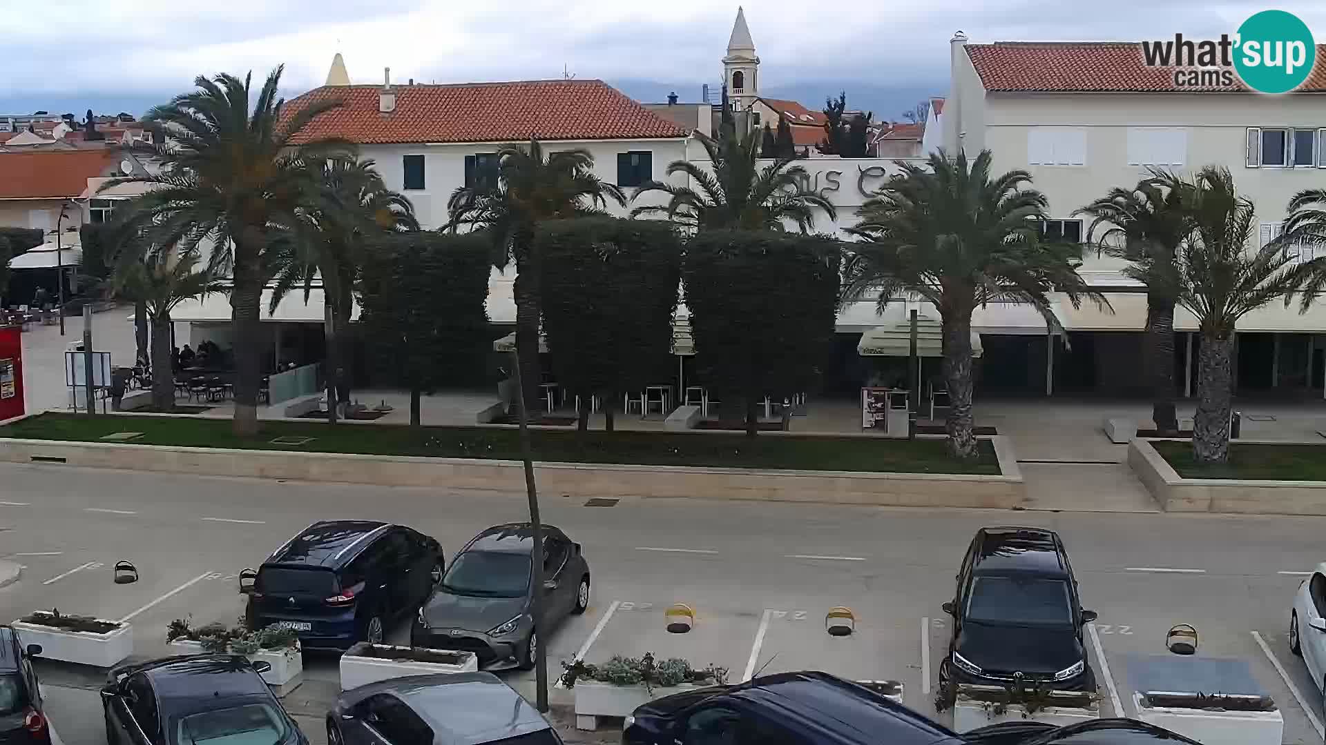 Novalja spletna kamera promenada