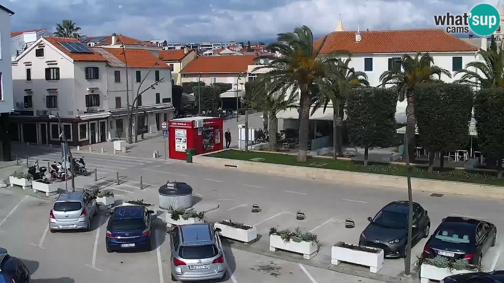 Webcam Novalja seaside promenade