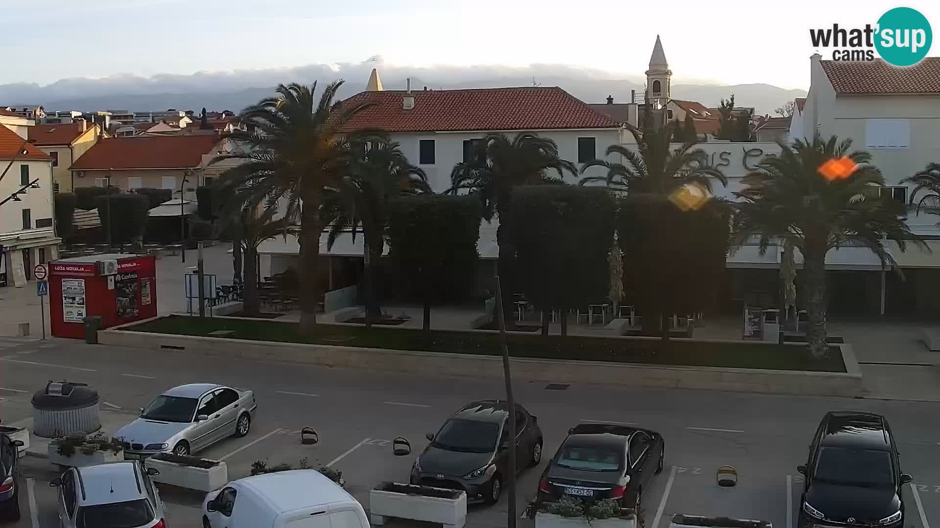 Webcam Novalja seaside promenade