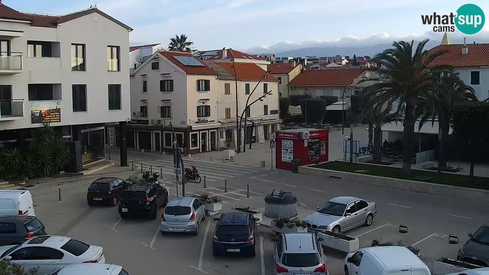 Webcam Novalja seaside promenade