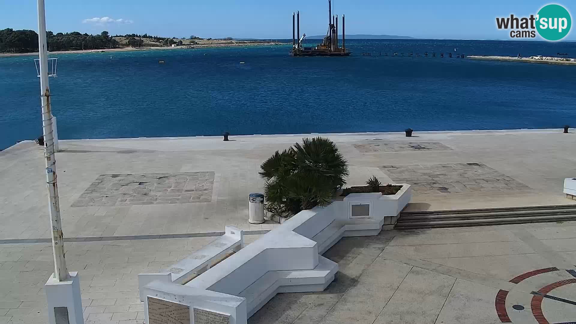 Novalja spletna kamera promenada