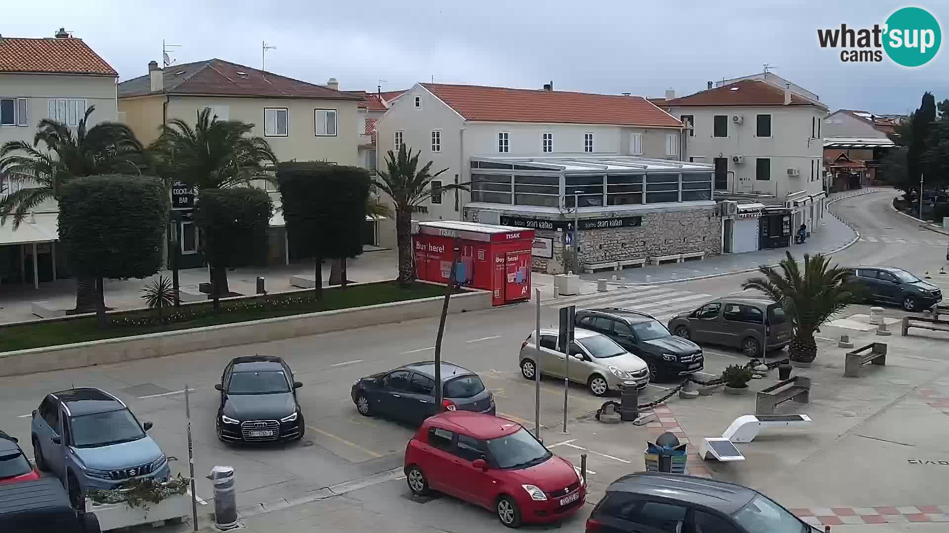 Novalja spletna kamera promenada
