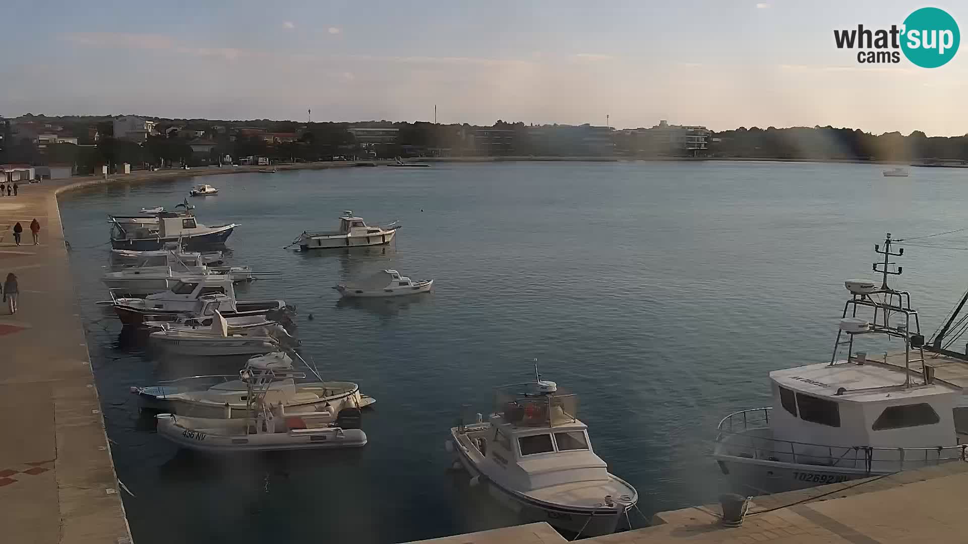 Webcam Novalja seaside promenade