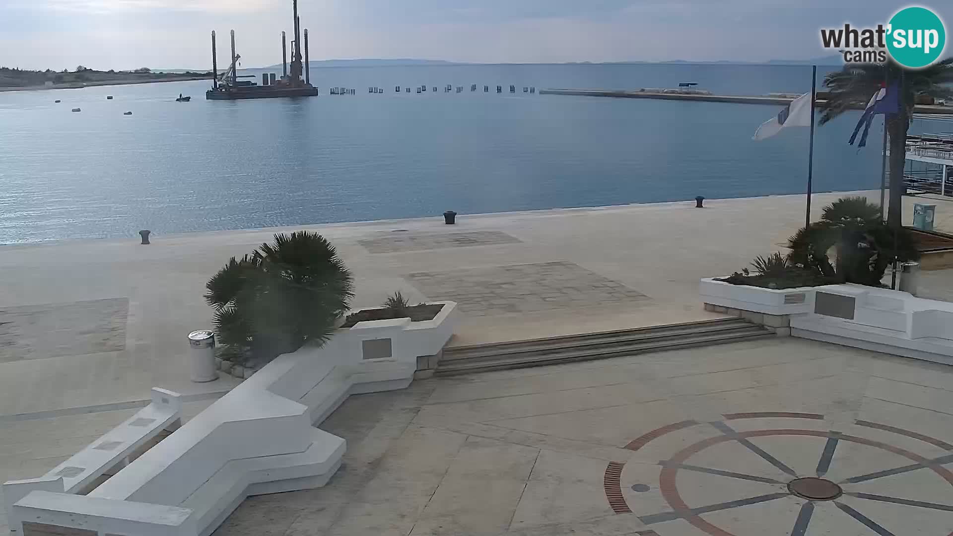 Webcam Novalja seaside promenade