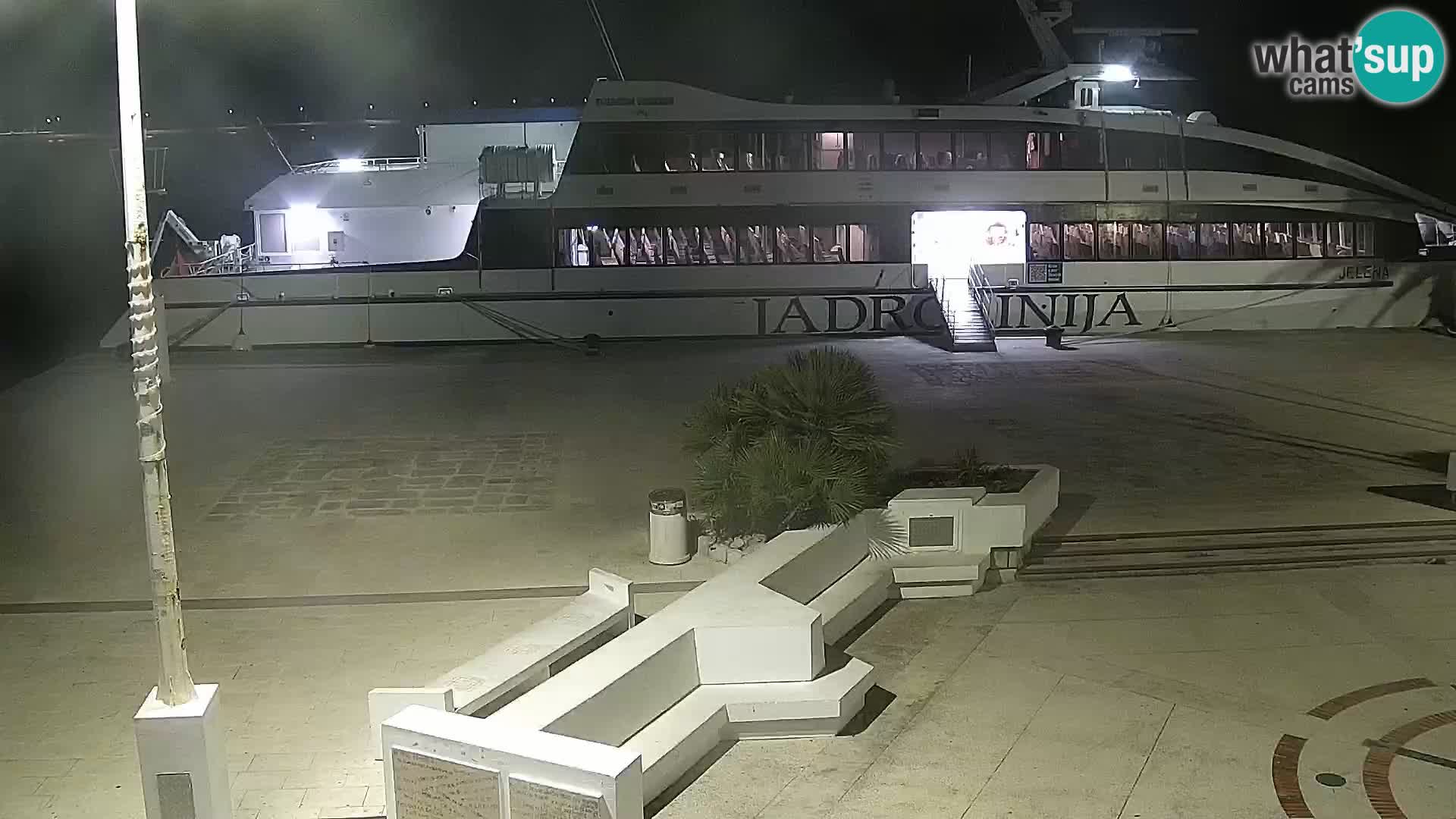 Livecam Promenade a Novalja