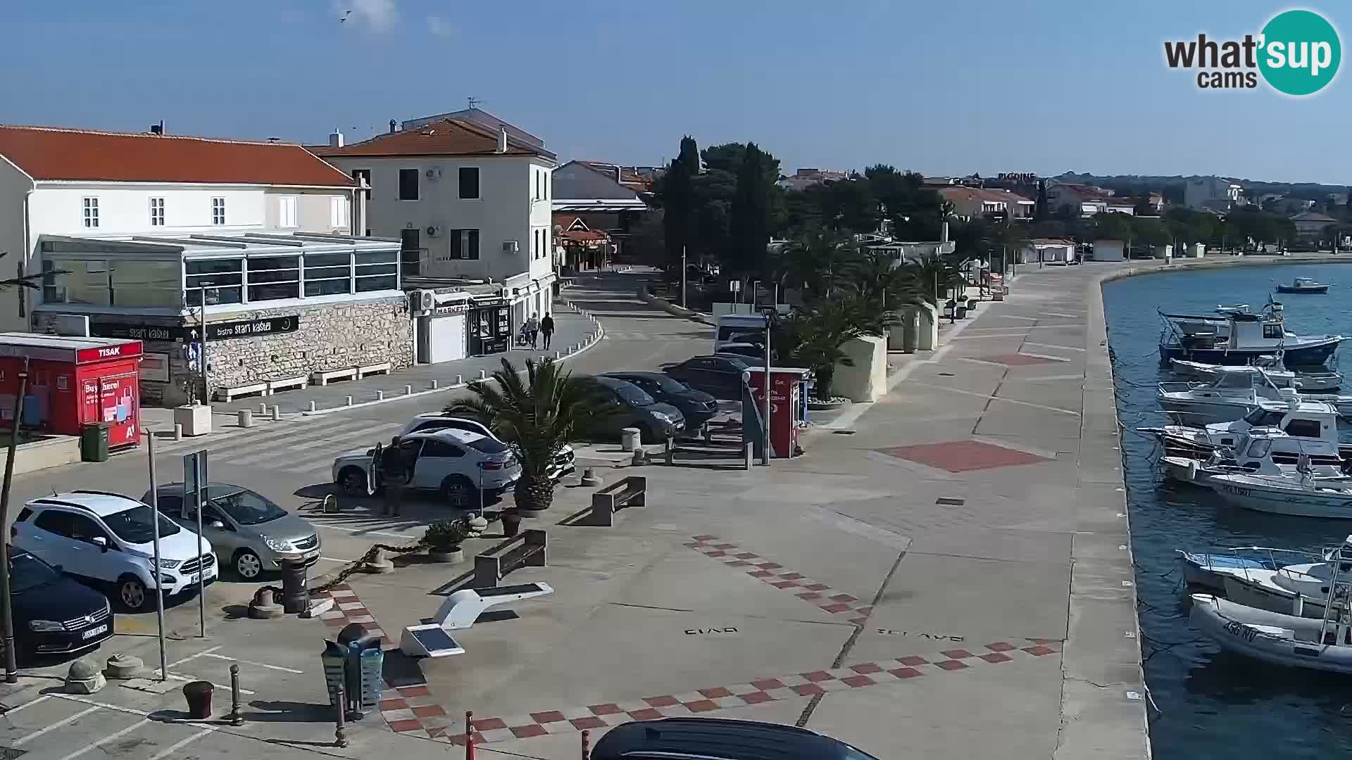 Web kamera Novalja promenada