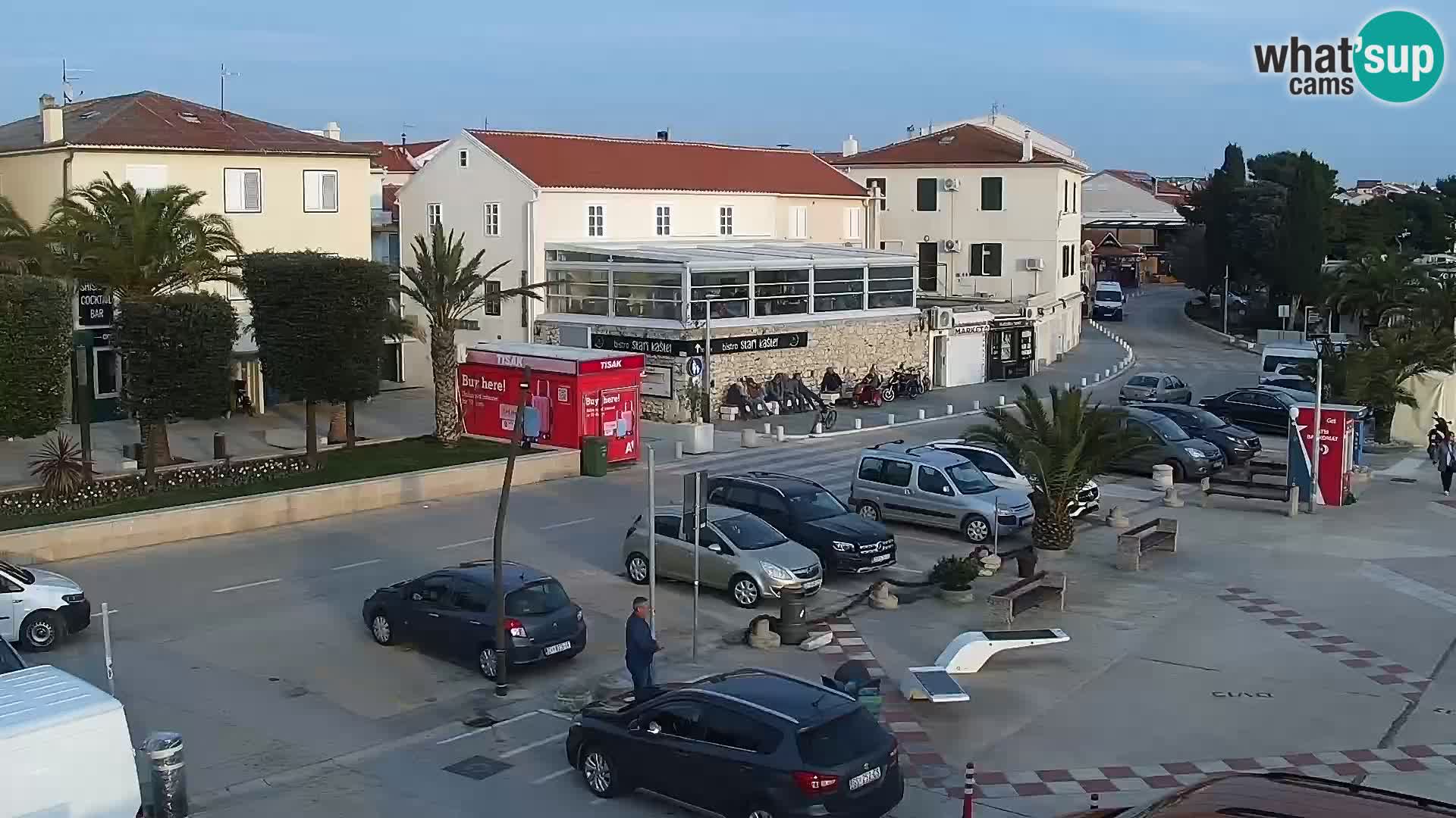Webcam Novalja seaside promenade