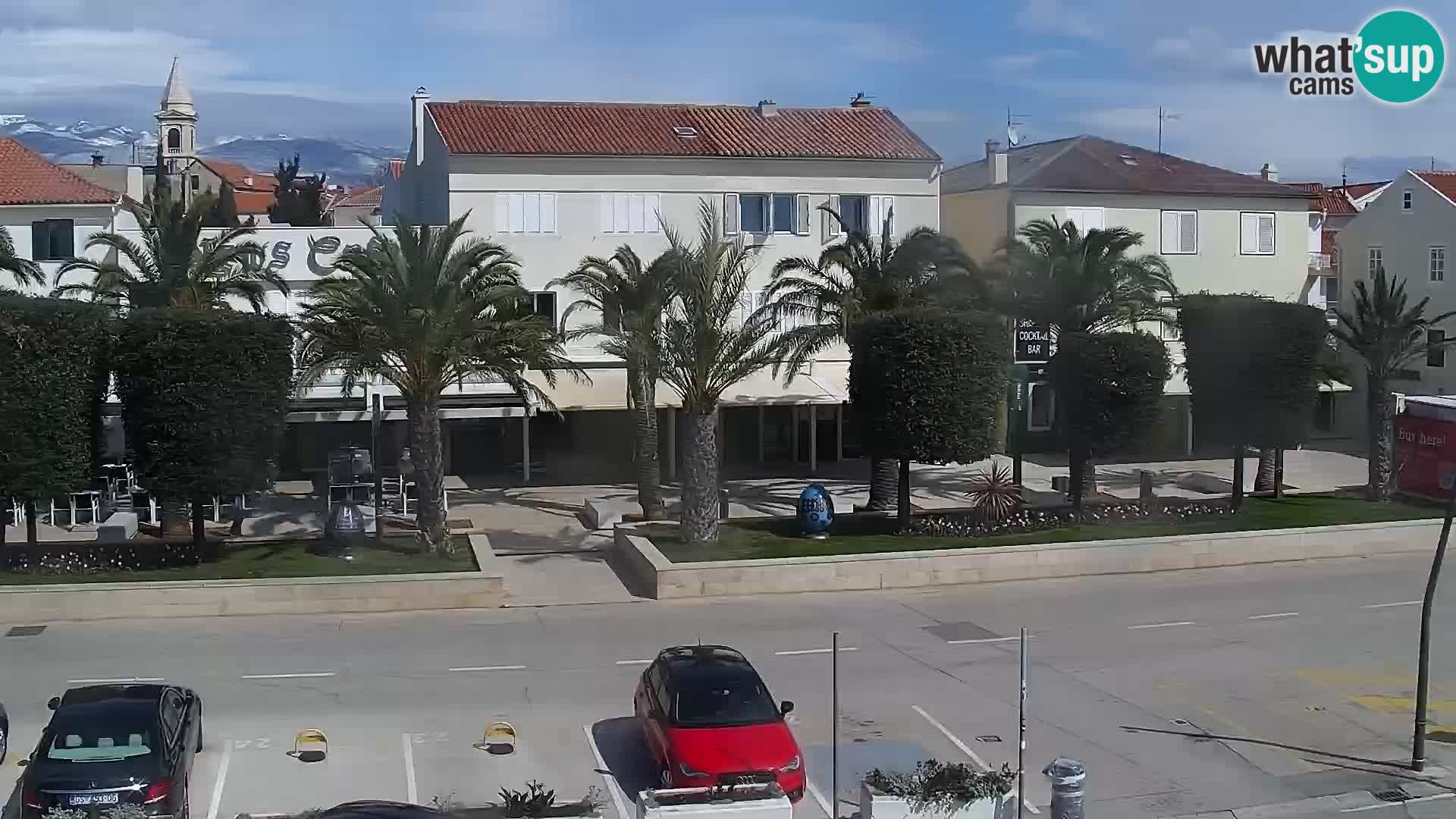 Webcam Novalja seaside promenade