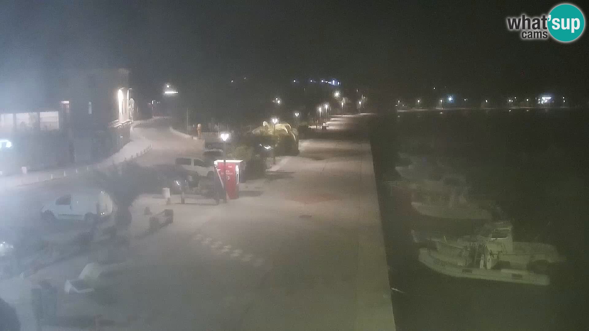 Webcam Novalja seaside promenade