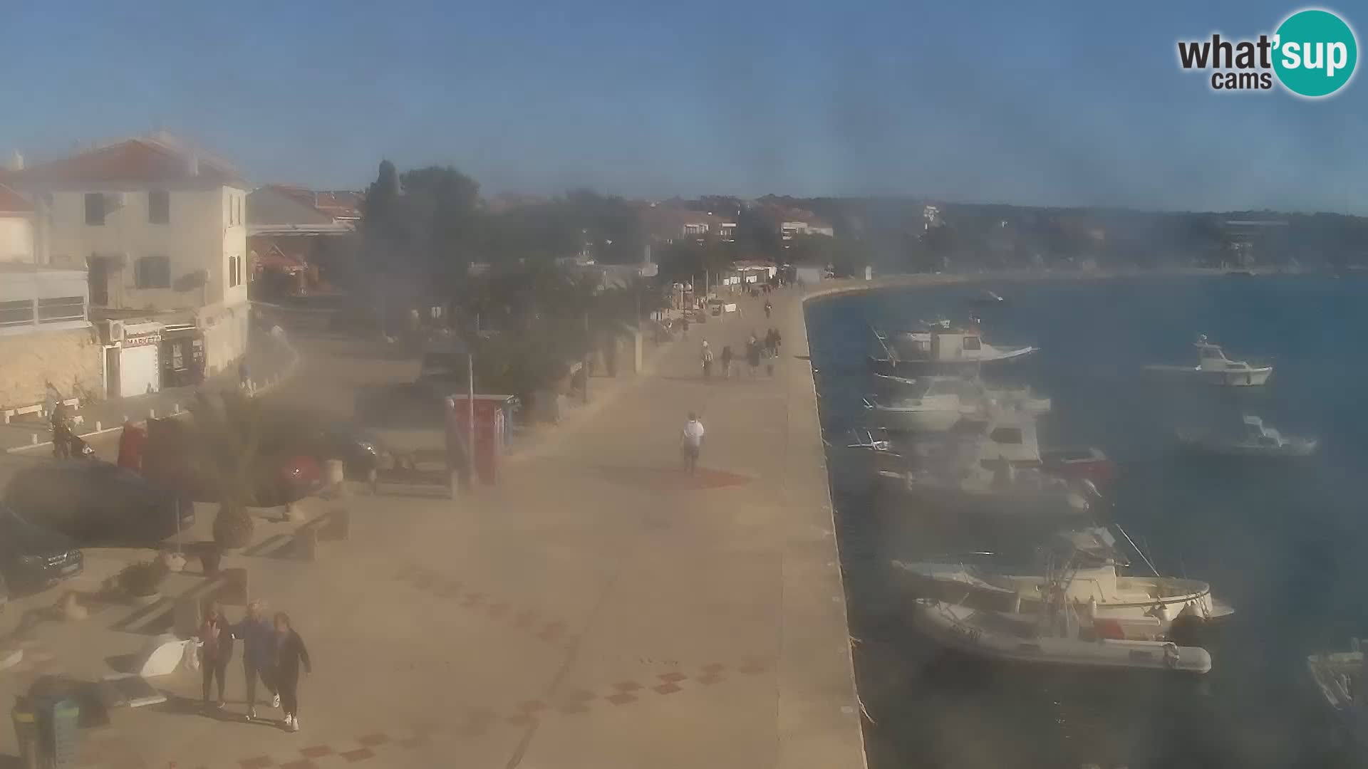 Webcam Novalja seaside promenade