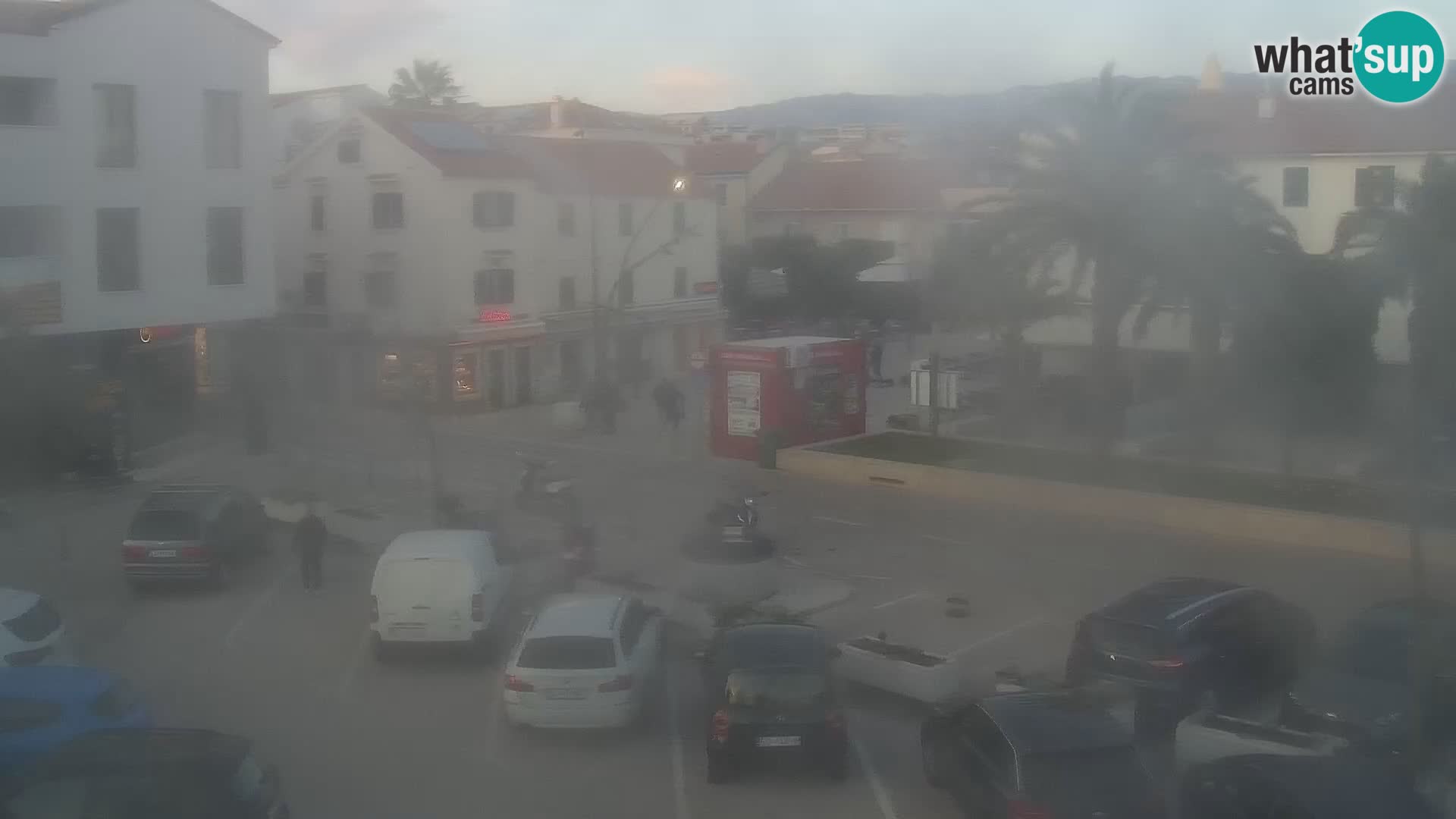 Novalja spletna kamera promenada