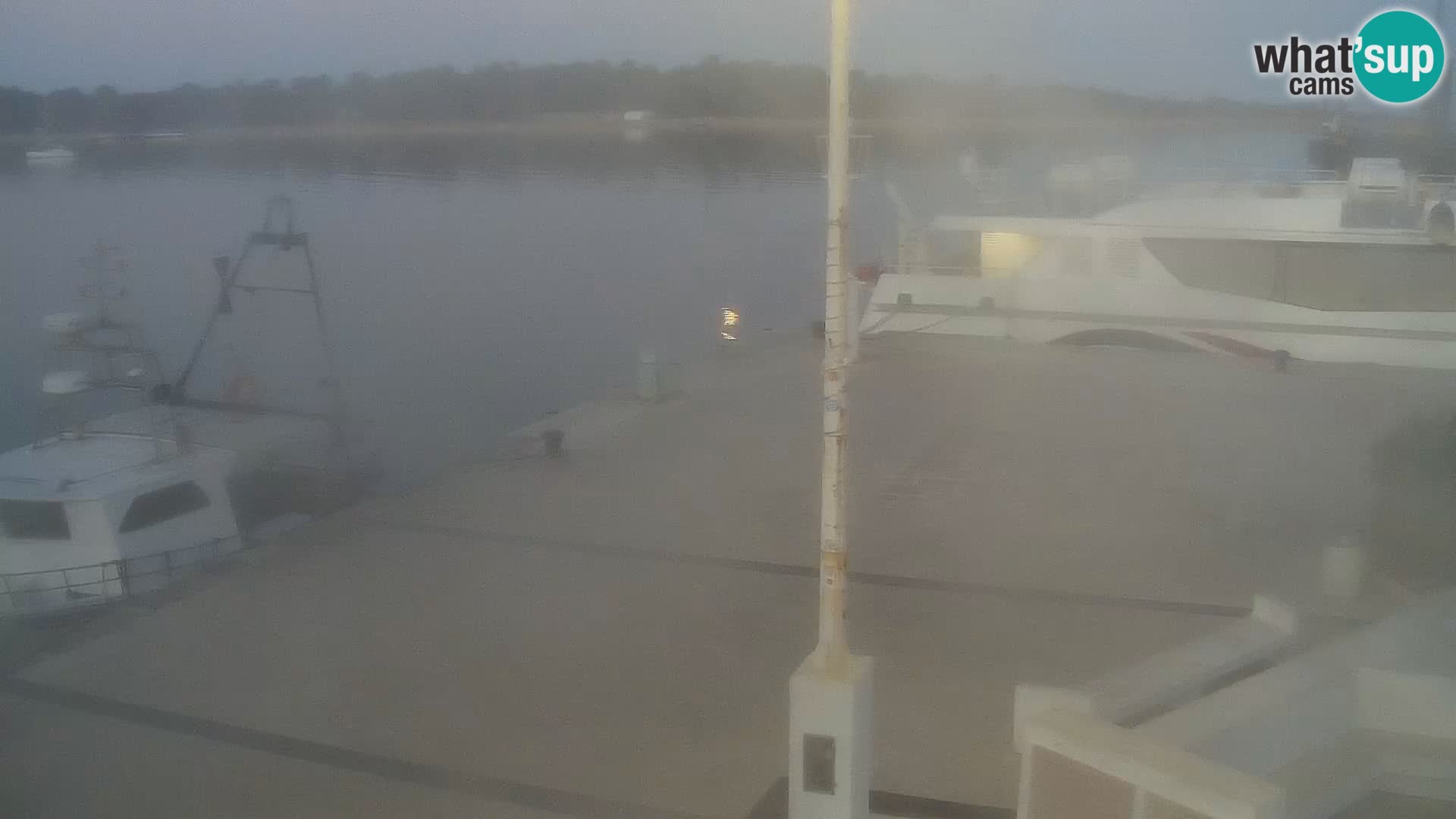 Livecam Promenade a Novalja