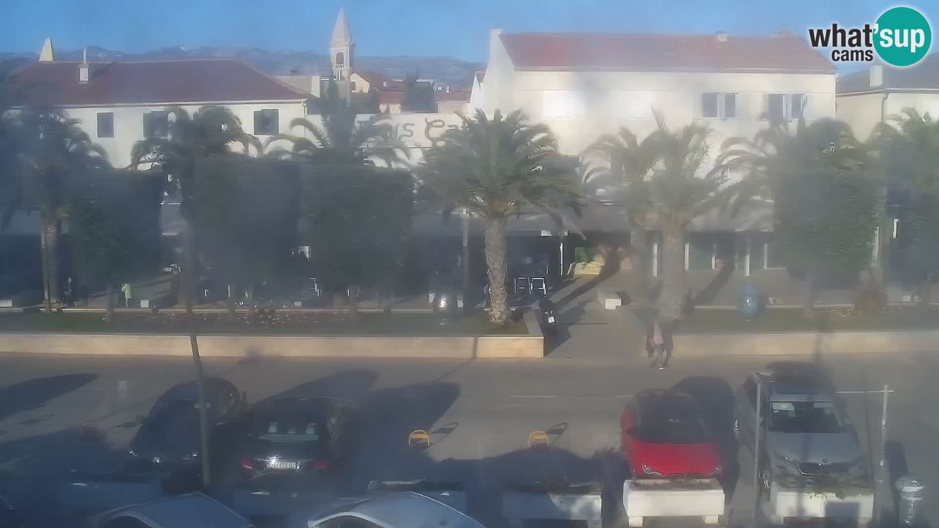 Web kamera Novalja promenada