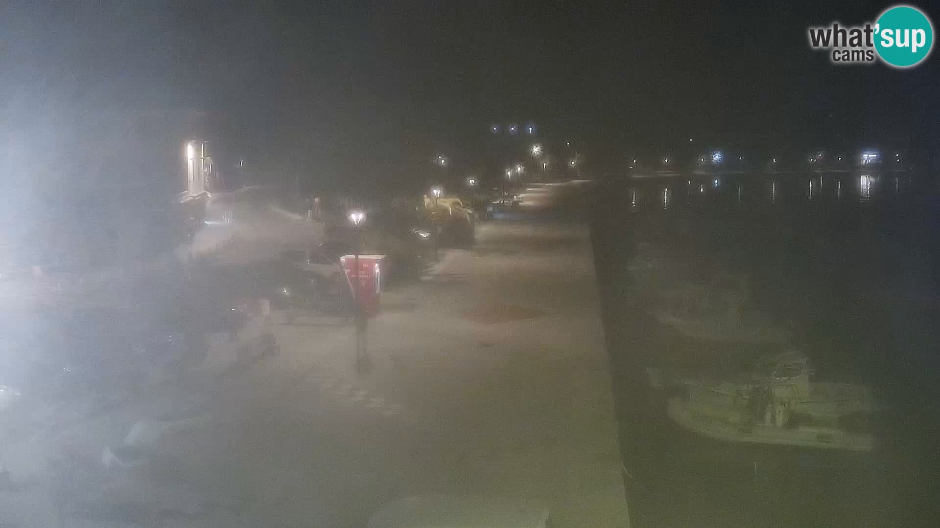 Web kamera Novalja promenada