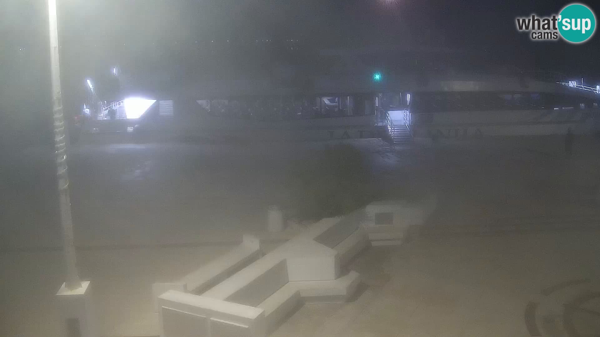 Webcam Novalja seaside promenade