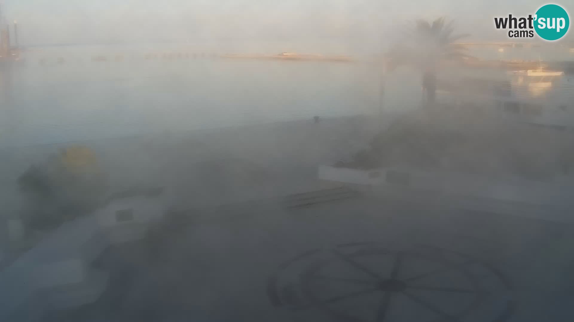 Livecam Promenade a Novalja