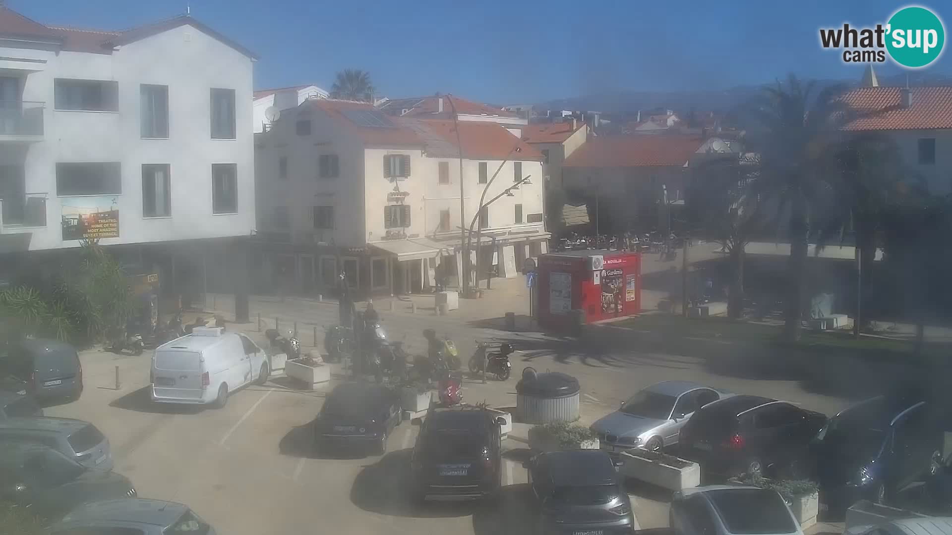 Web kamera Novalja promenada