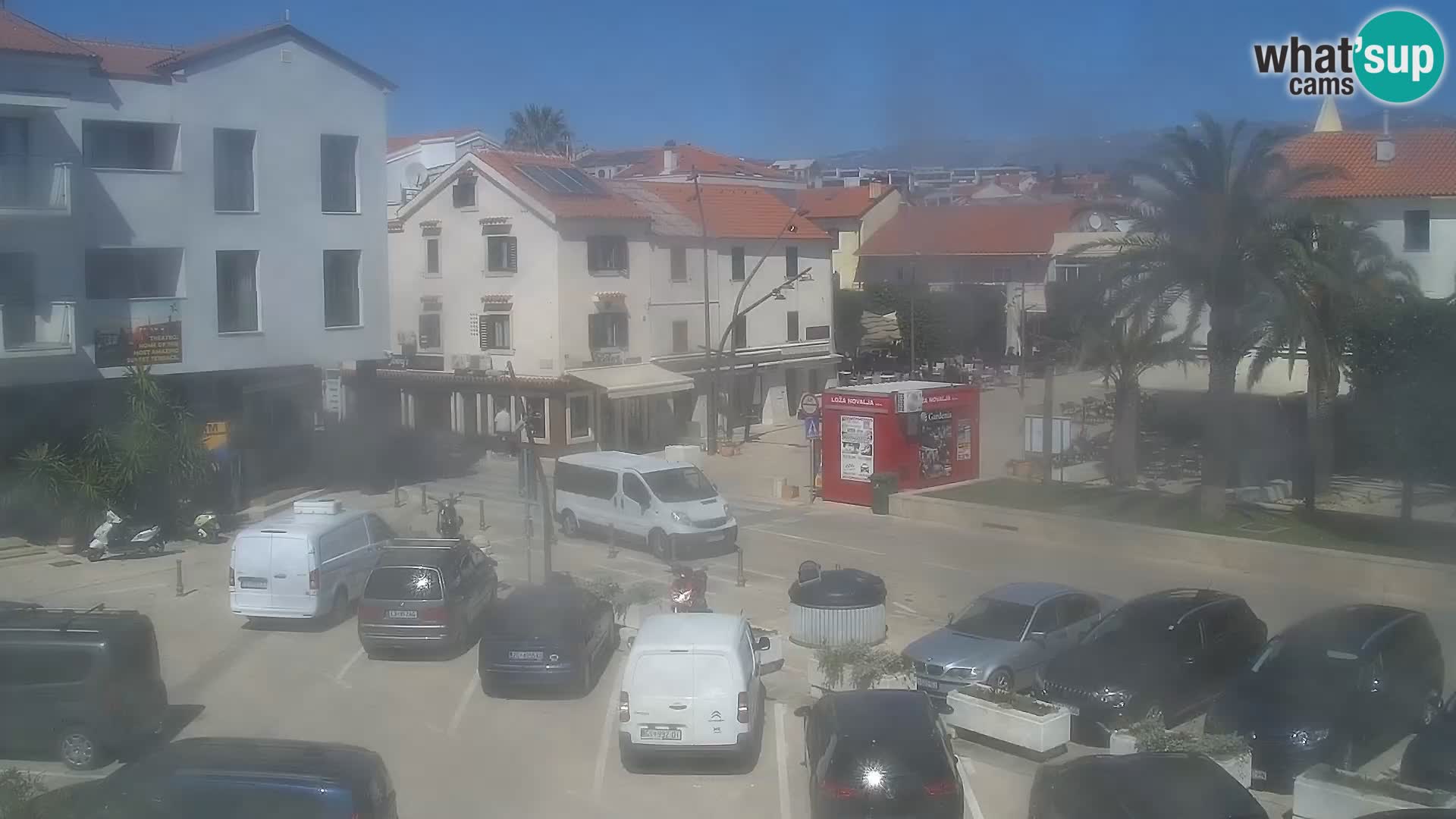 Novalja spletna kamera promenada