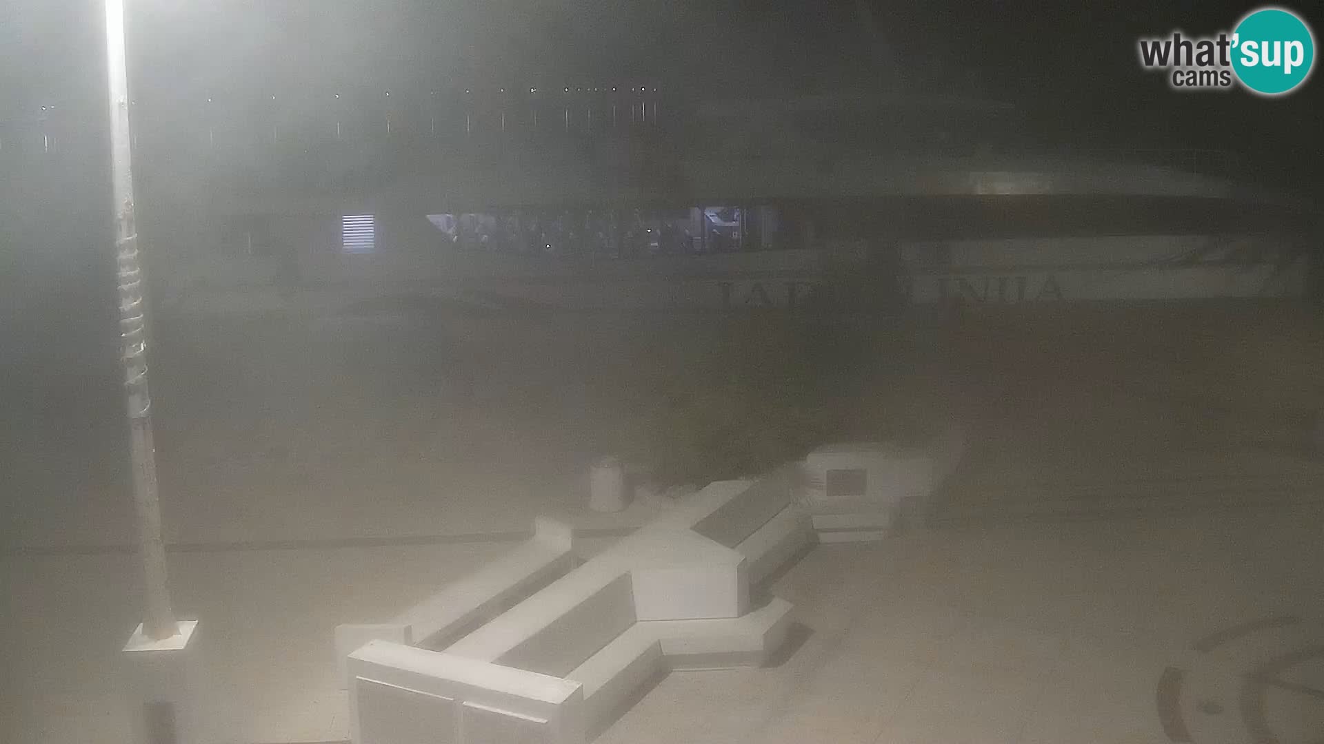 Novalja spletna kamera promenada