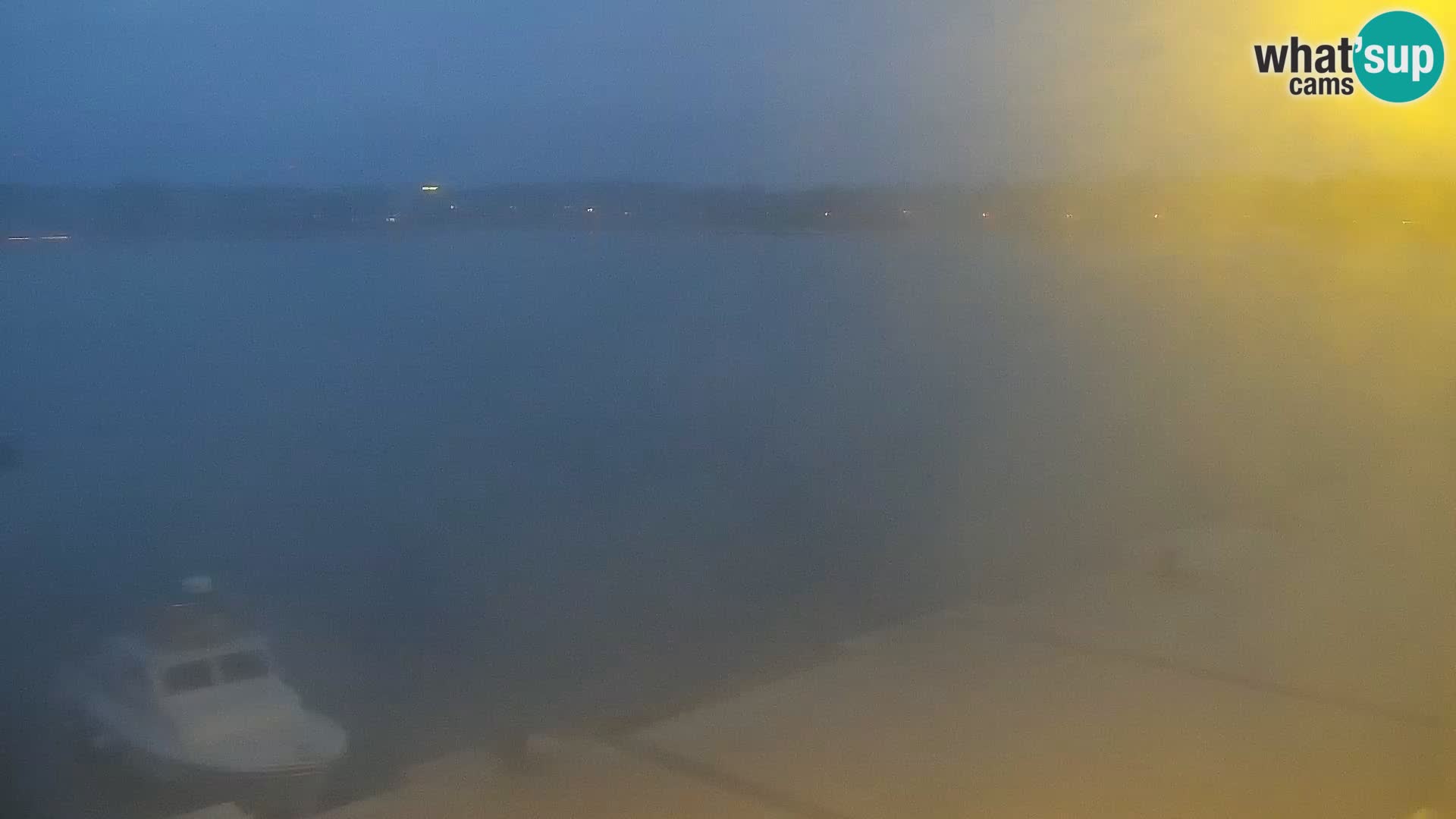 Webcam Novalja seaside promenade