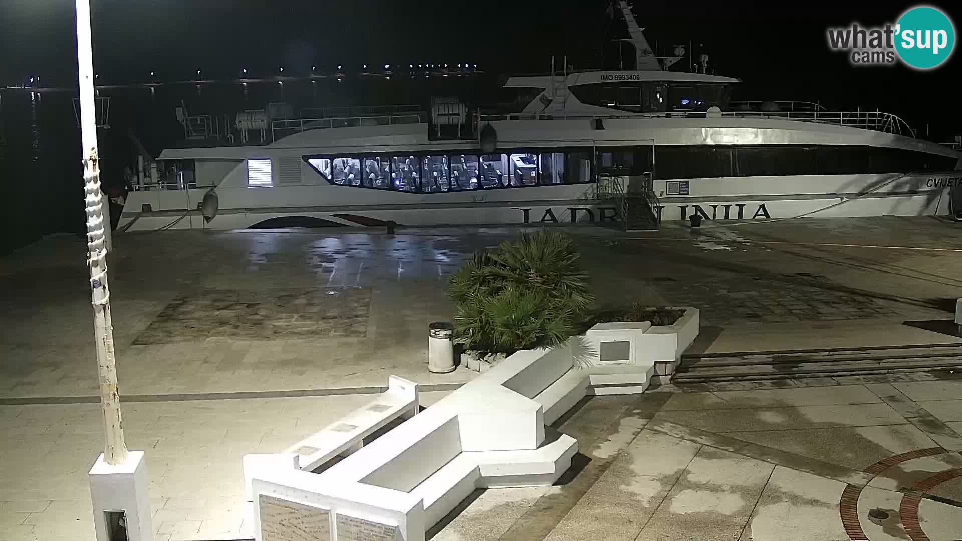 Livecam Promenade a Novalja