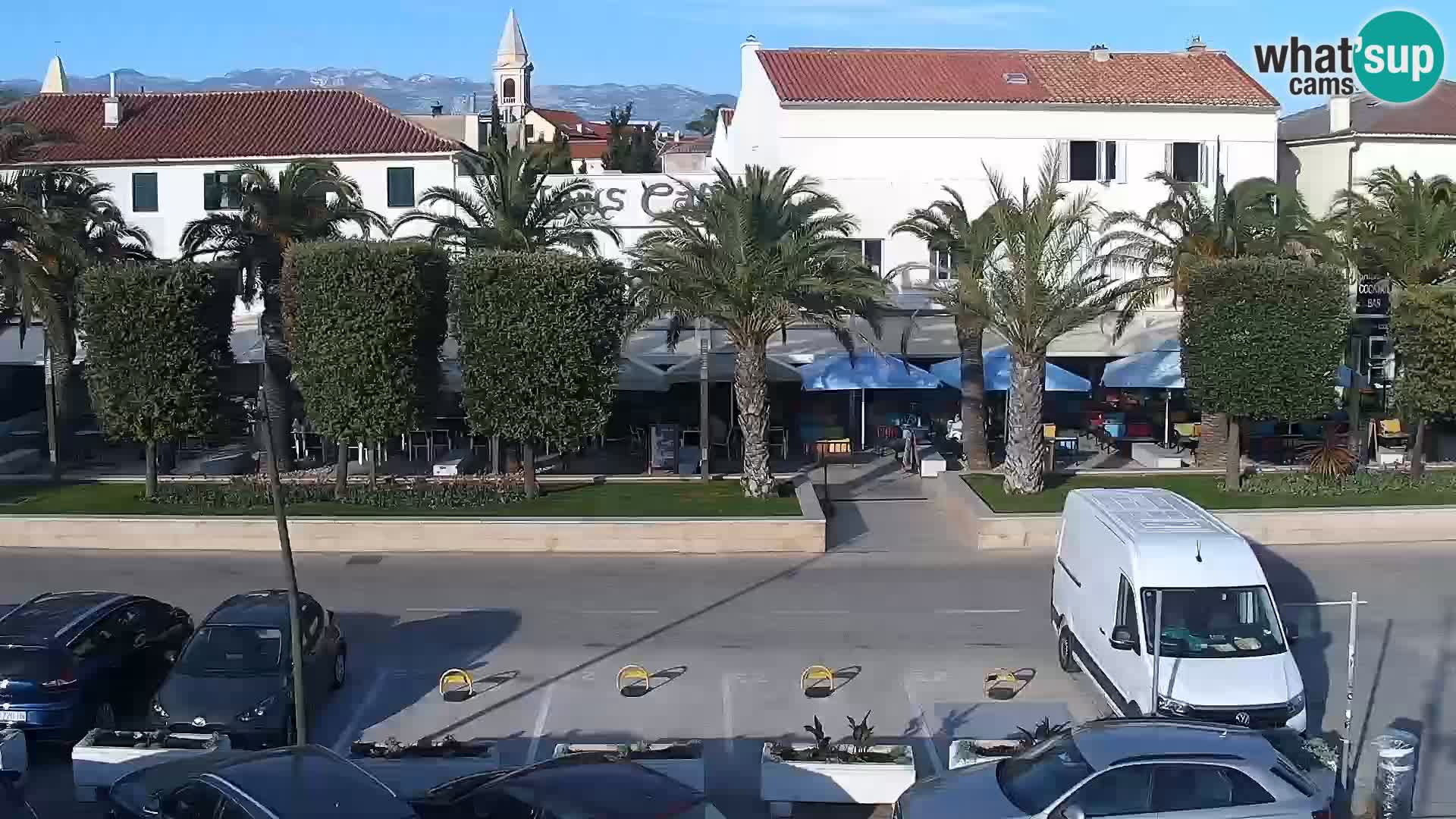 Novalja spletna kamera promenada