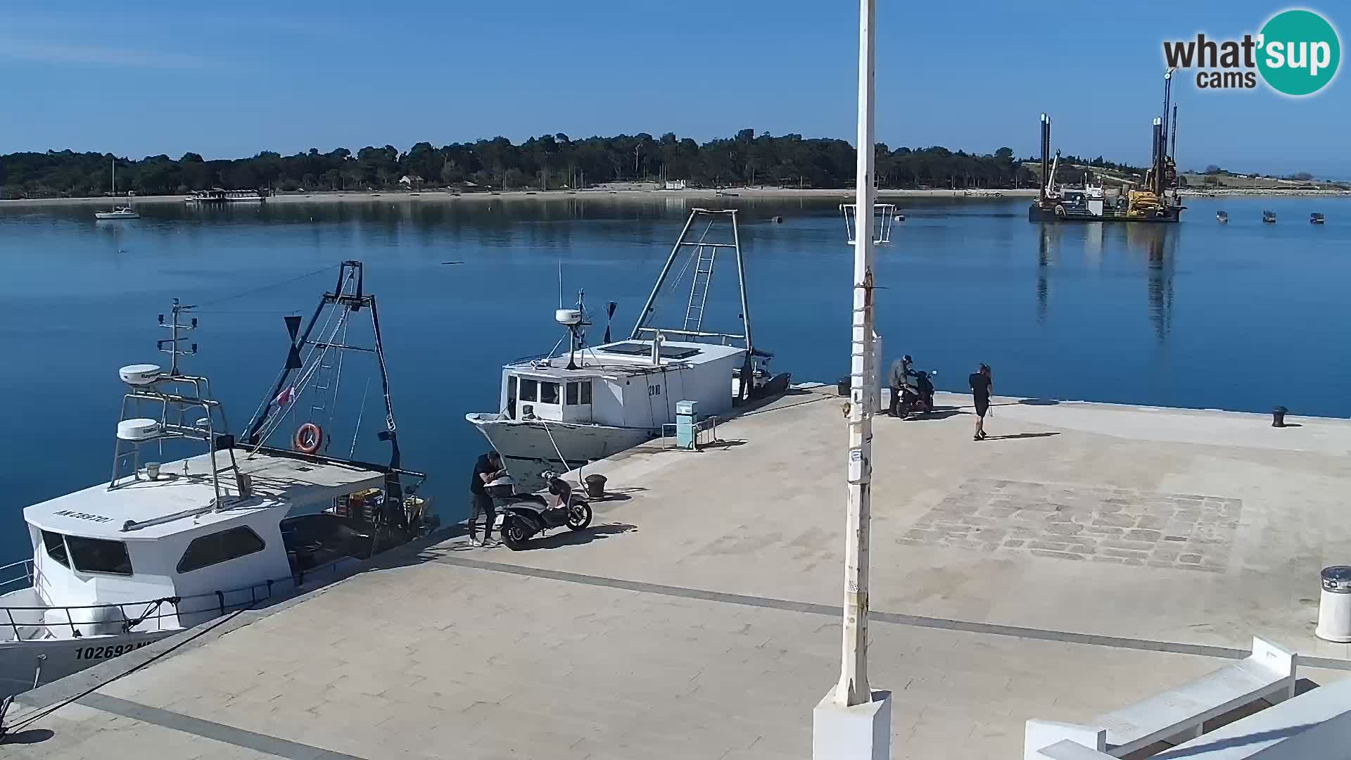 Webcam Novalja seaside promenade