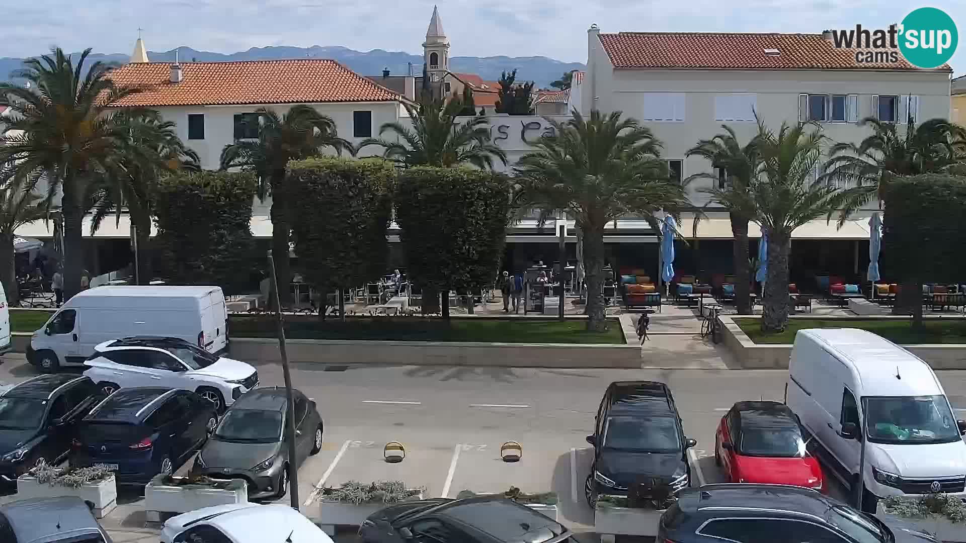 Novalja spletna kamera promenada