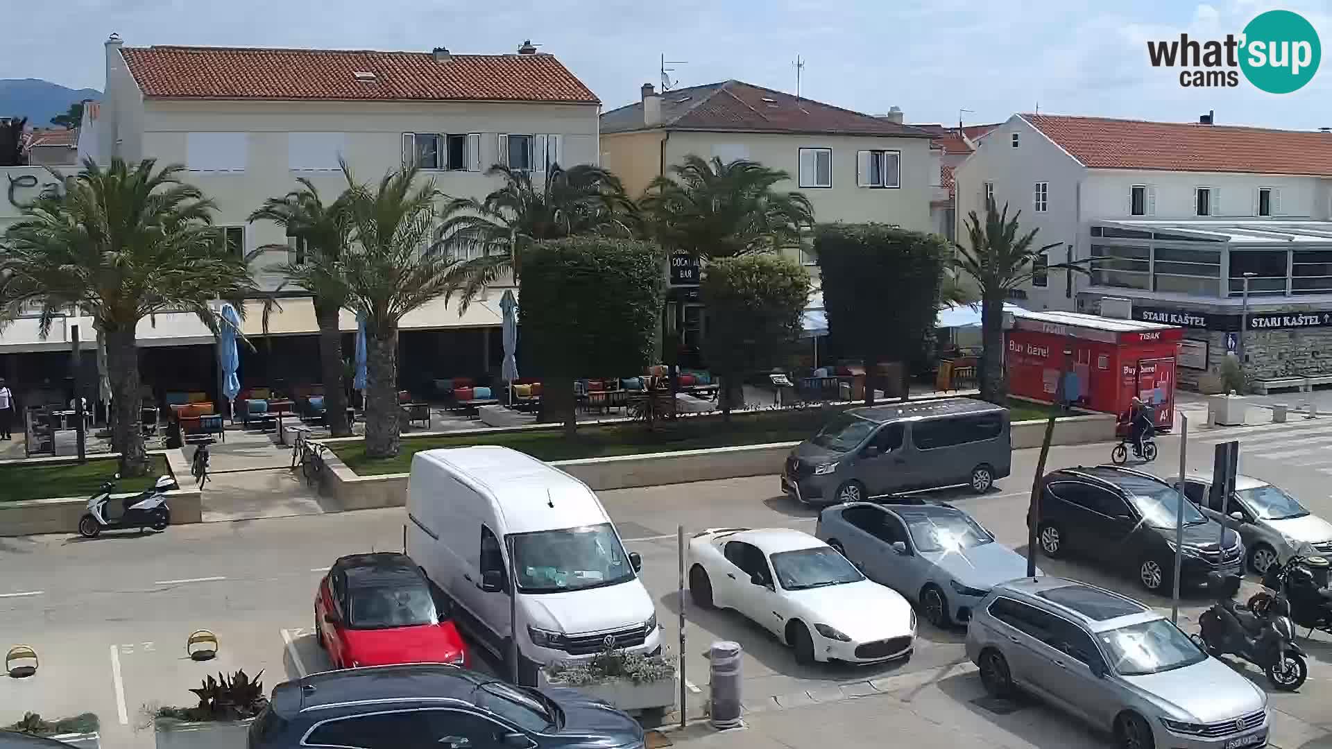 Web kamera Novalja promenada