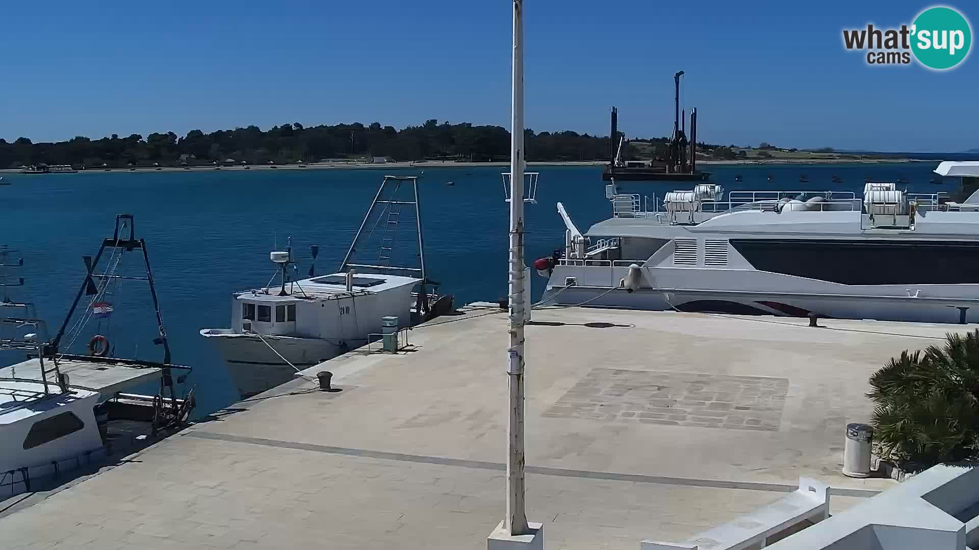 Livecam Promenade a Novalja