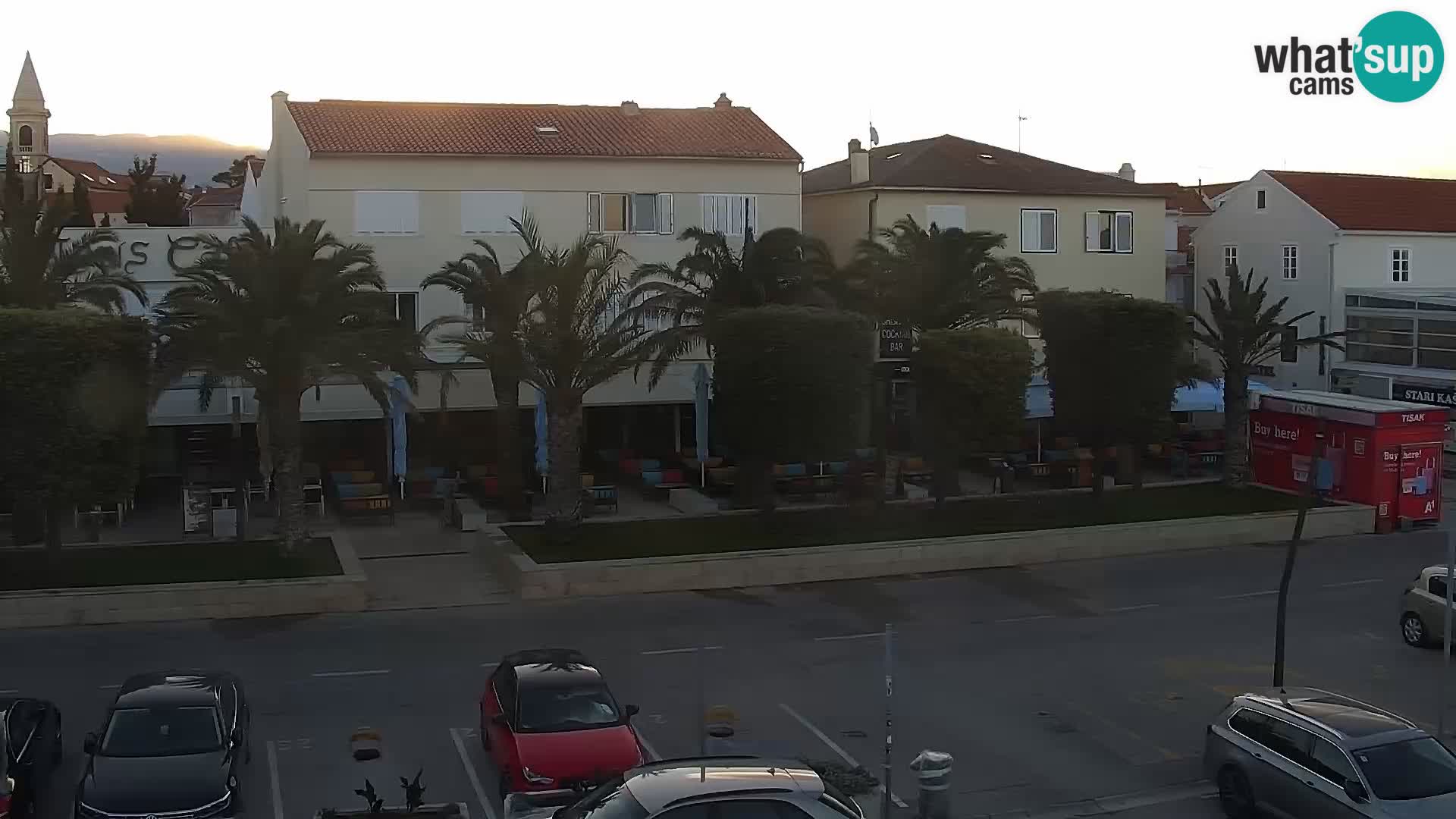Novalja spletna kamera promenada