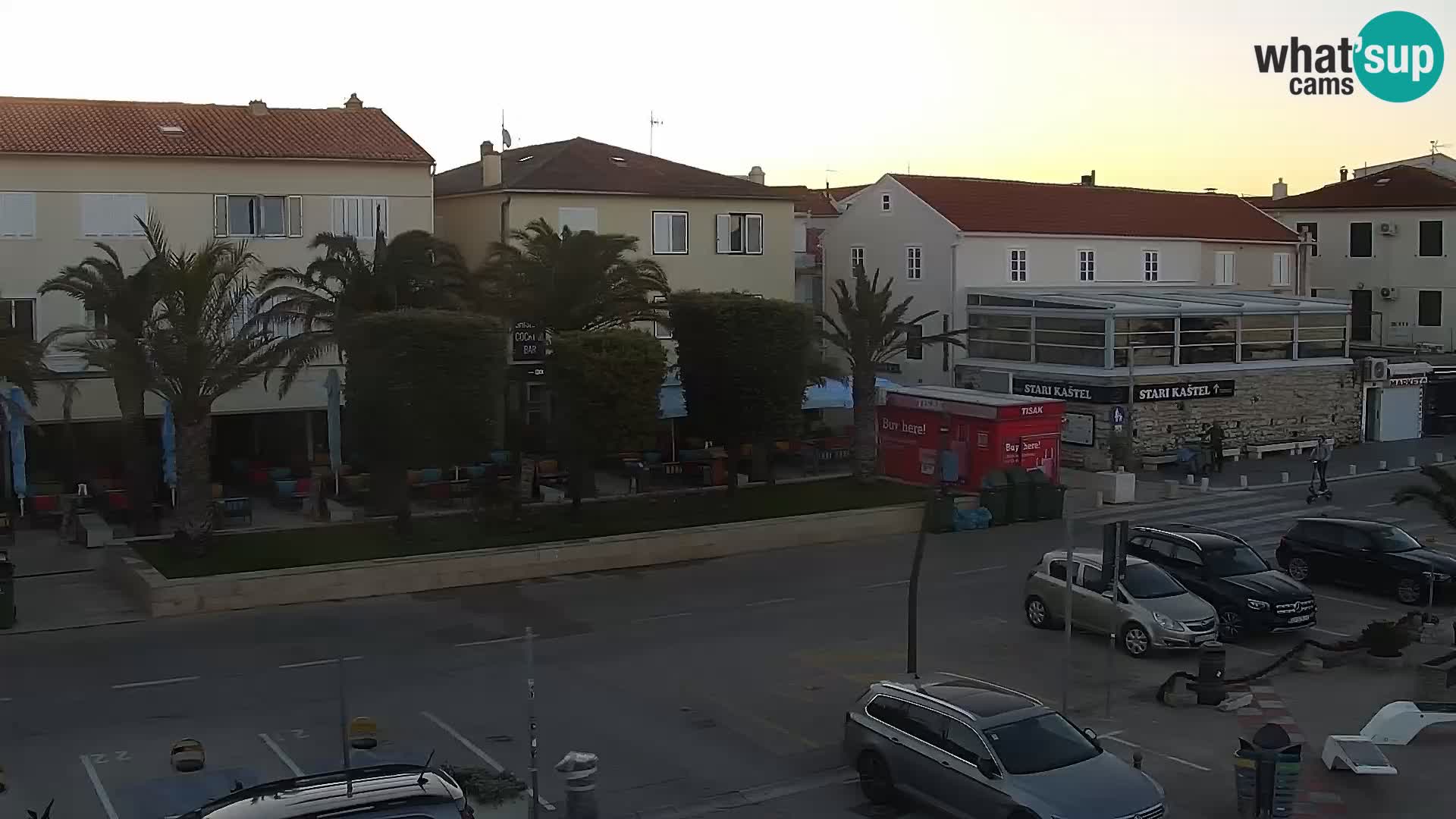 Webcam Novalja seaside promenade