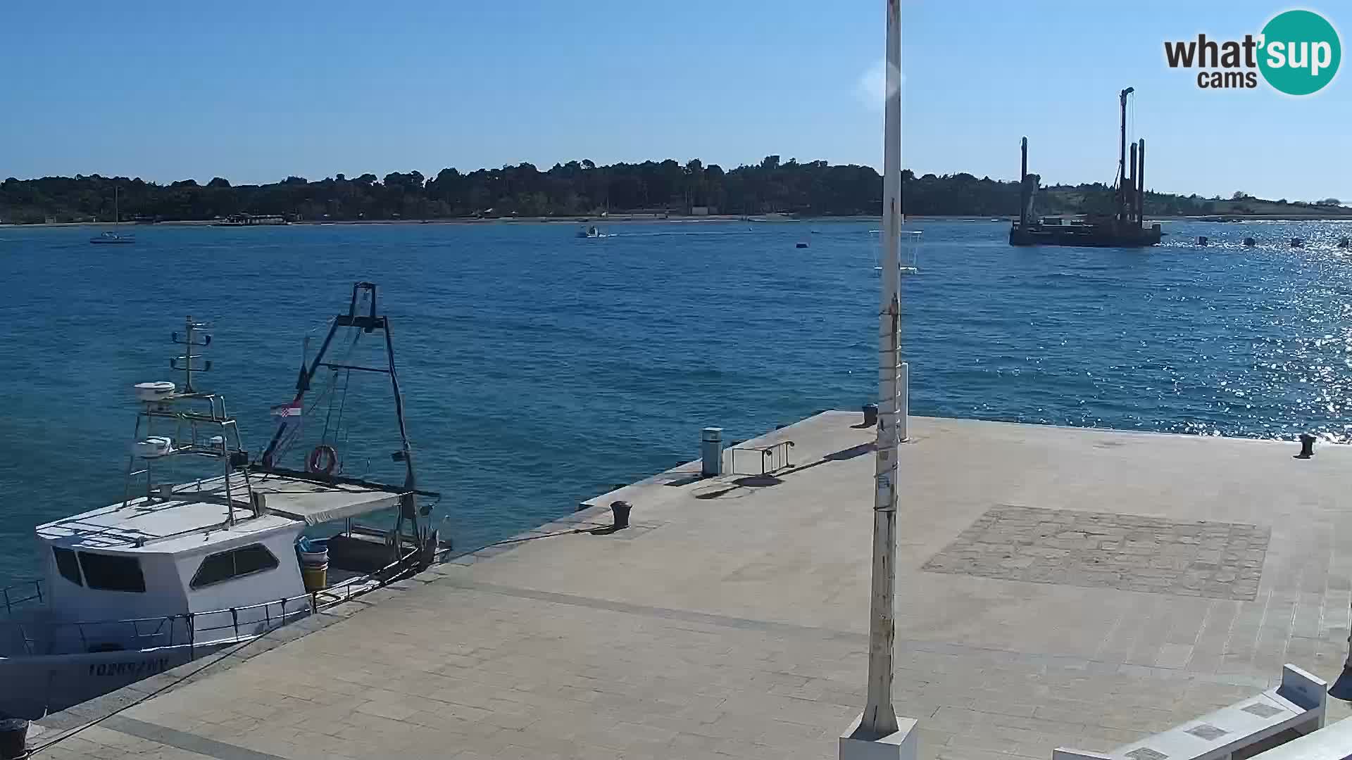 Webcam Novalja seaside promenade