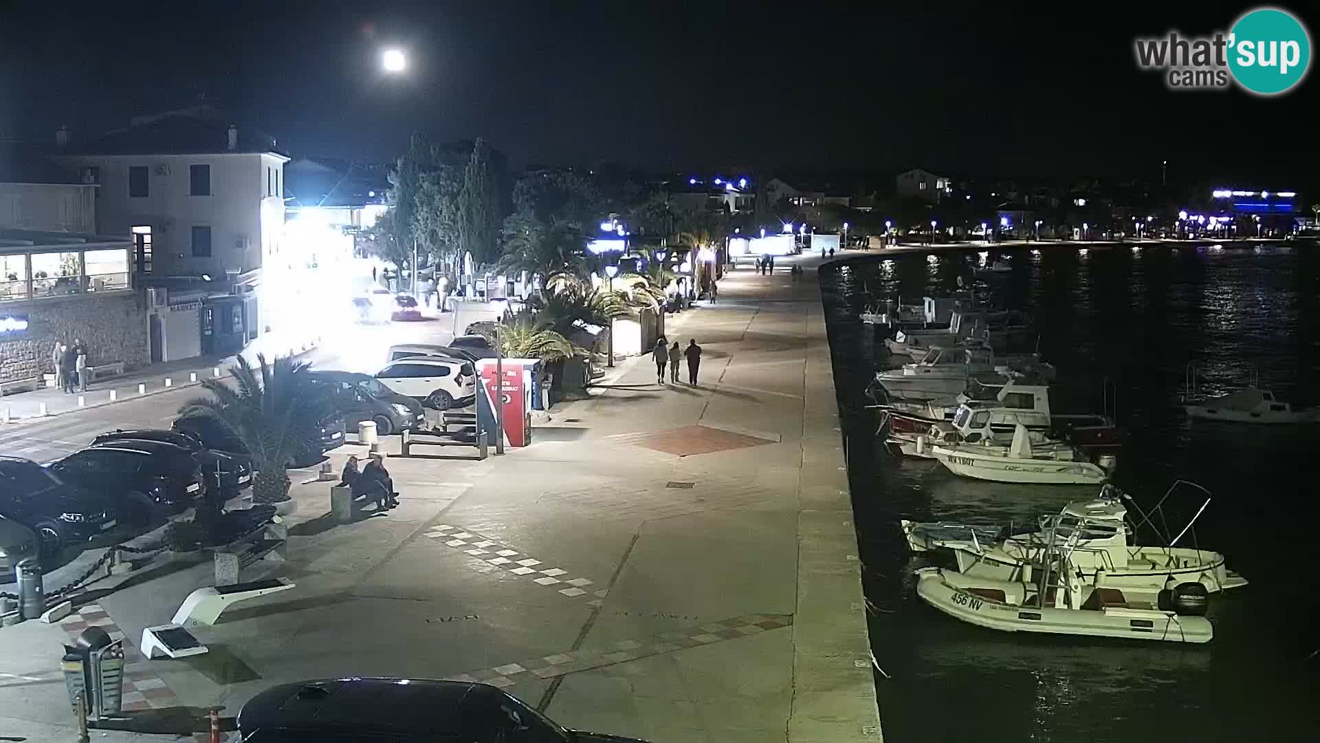 Web kamera Novalja promenada