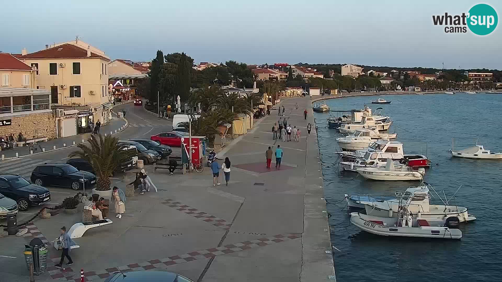 Webcam Novalja seaside promenade