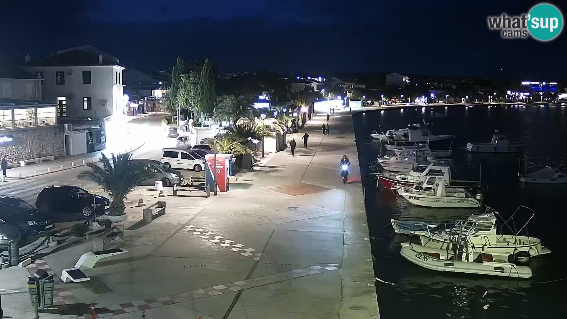 Novalja spletna kamera promenada