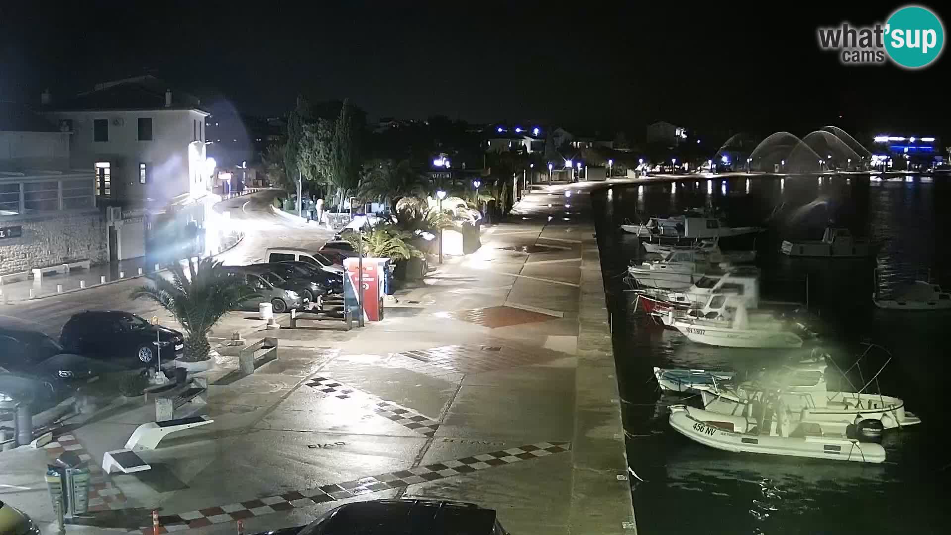 Webcam Novalja seaside promenade