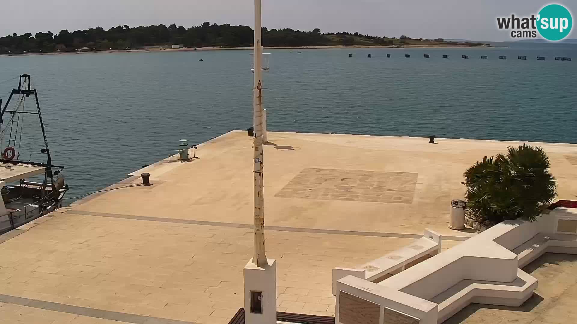 Webcam Novalja seaside promenade
