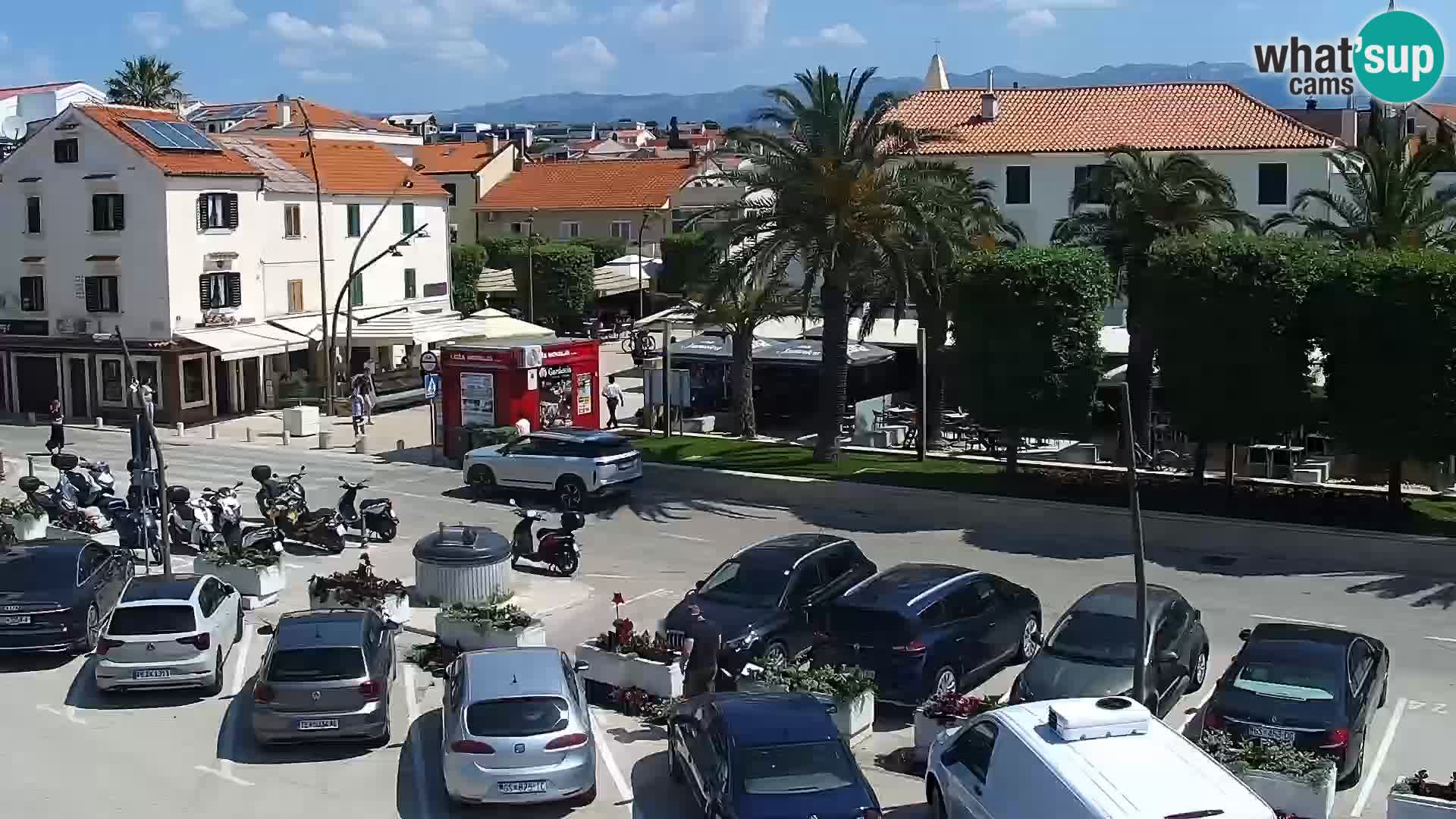 Webcam Novalja seaside promenade