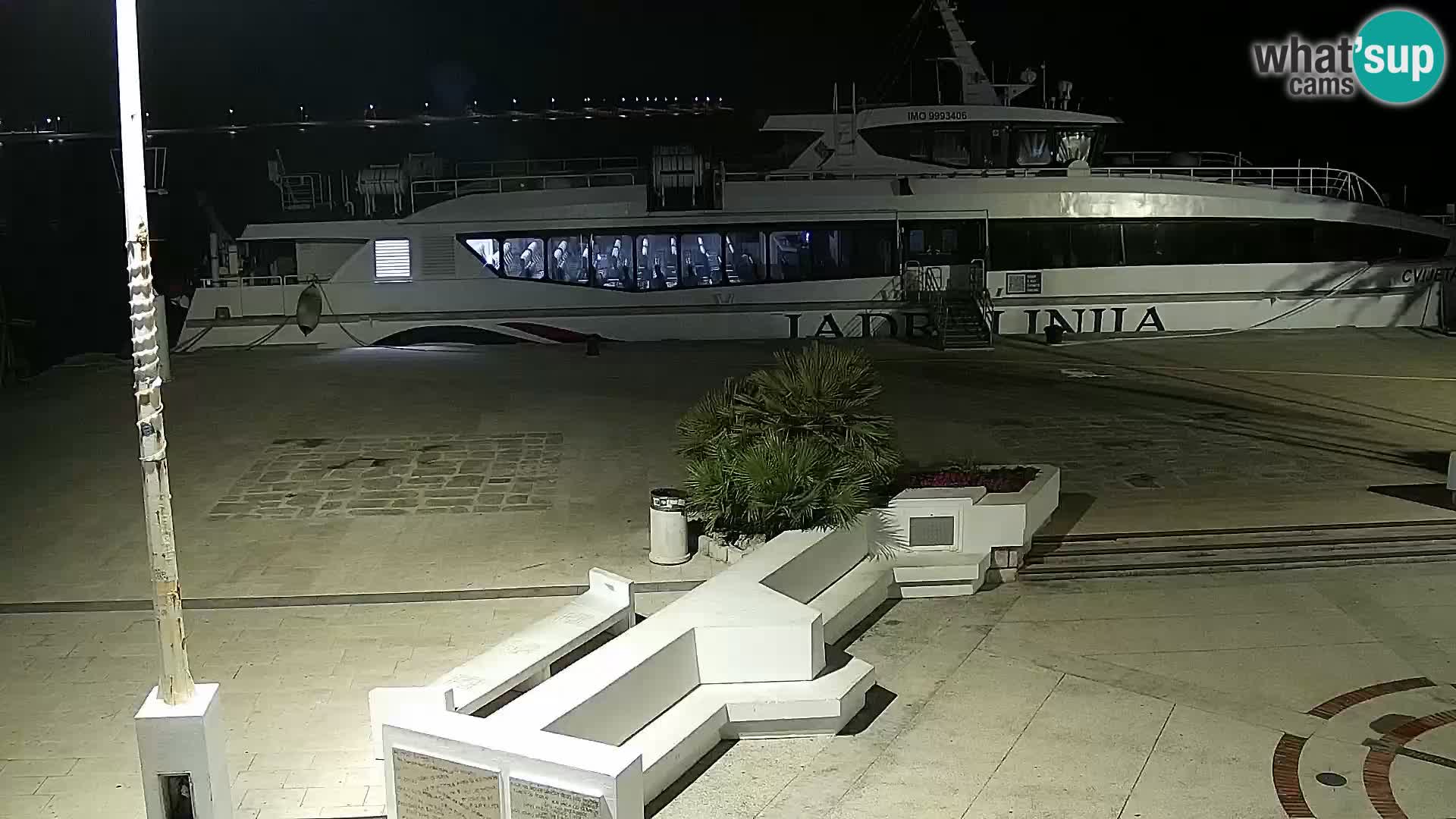 Livecam Promenade a Novalja